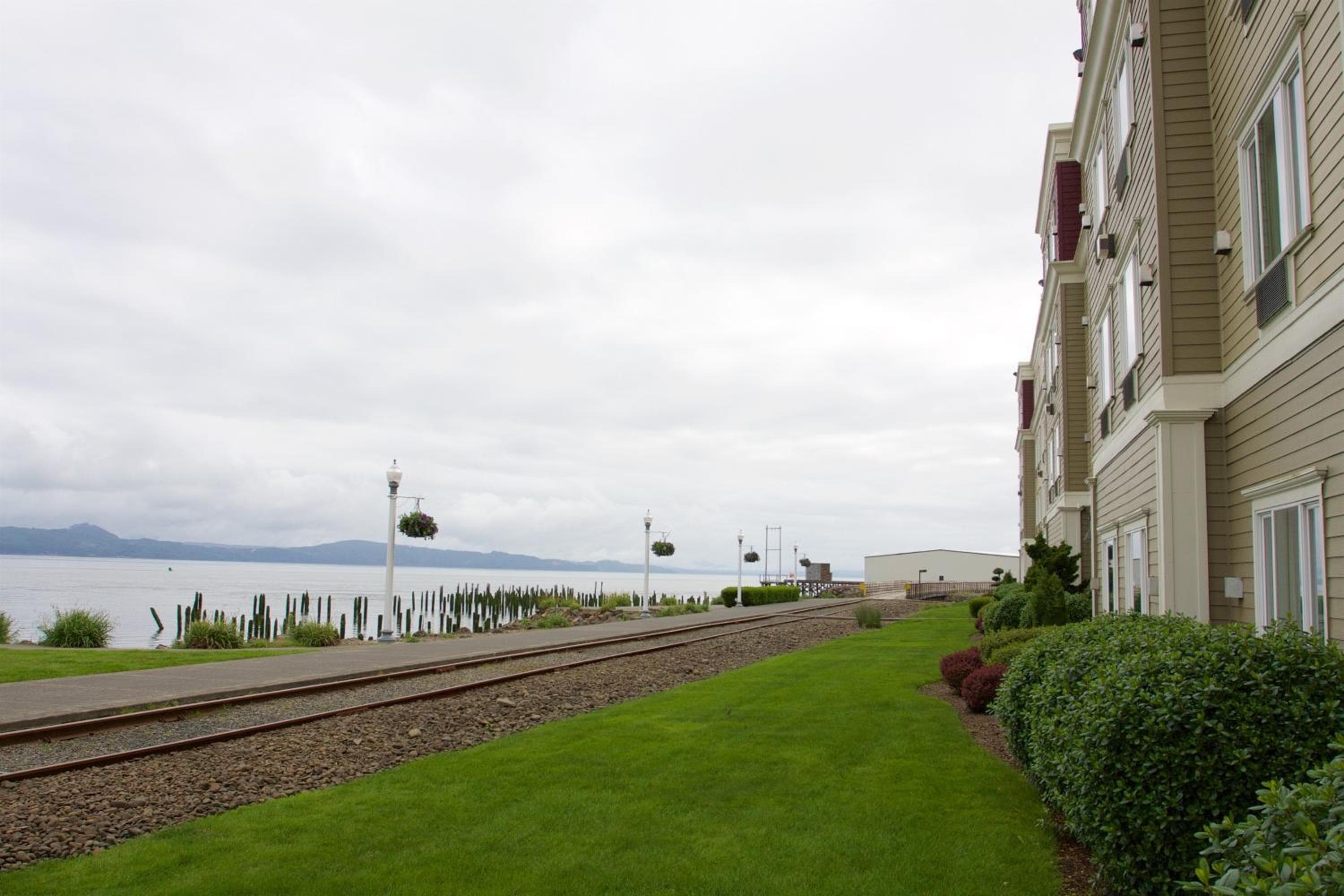 Holiday Inn Express Hotel & Suites Astoria by IHG