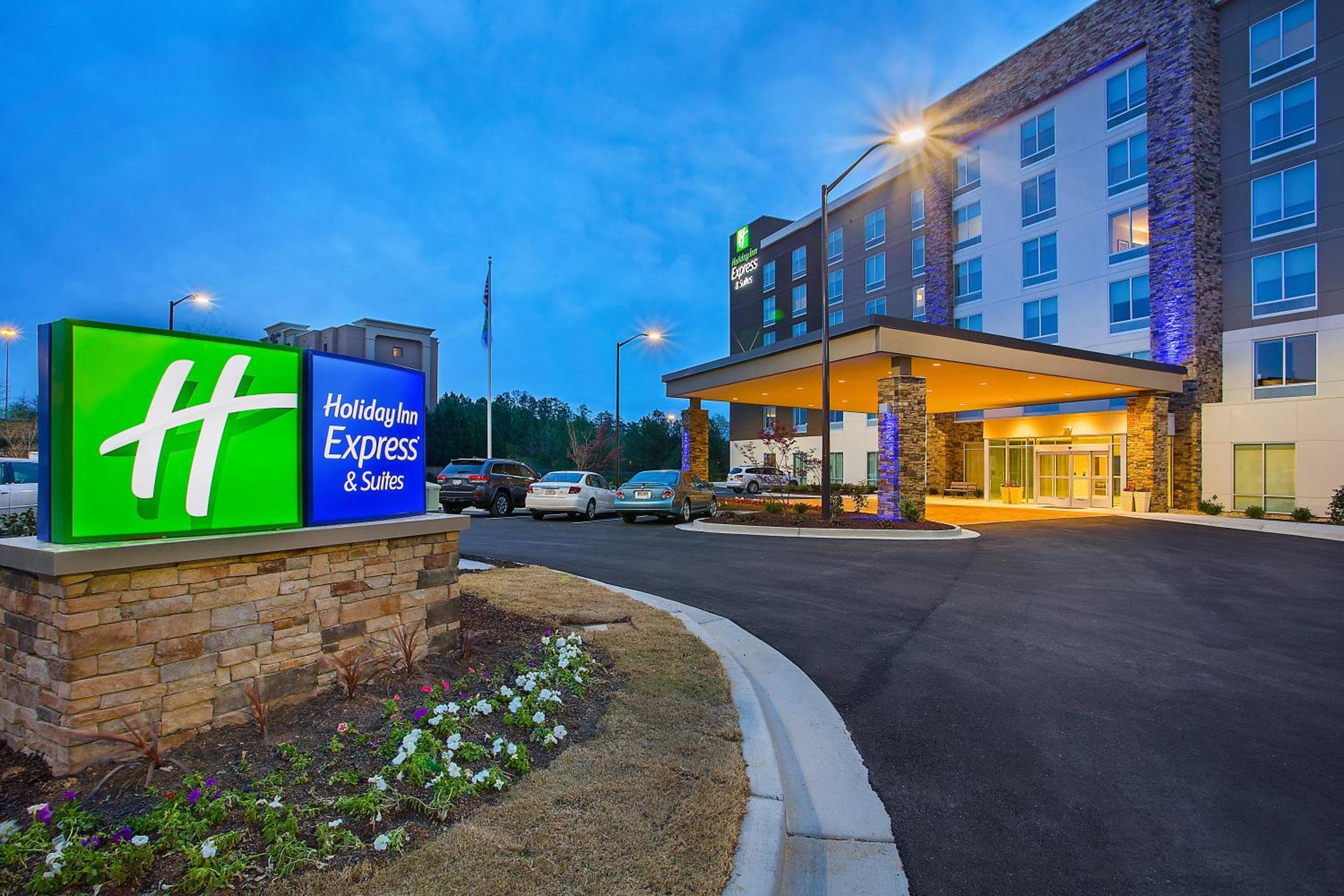Holiday Inn Express & Suites Covington by IHG