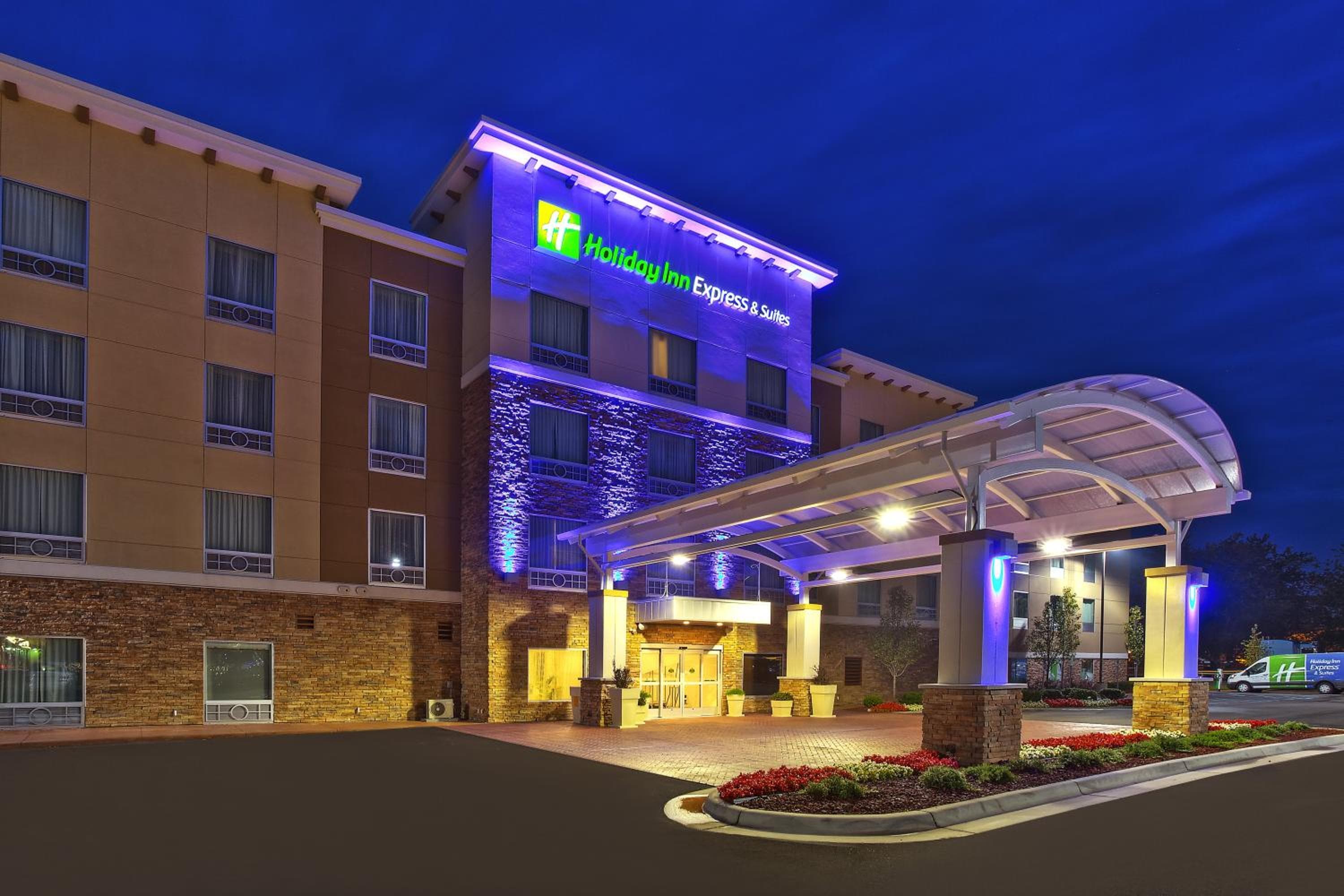 Holiday Inn Express Hotel & Suites Ann Arbor West by IHG