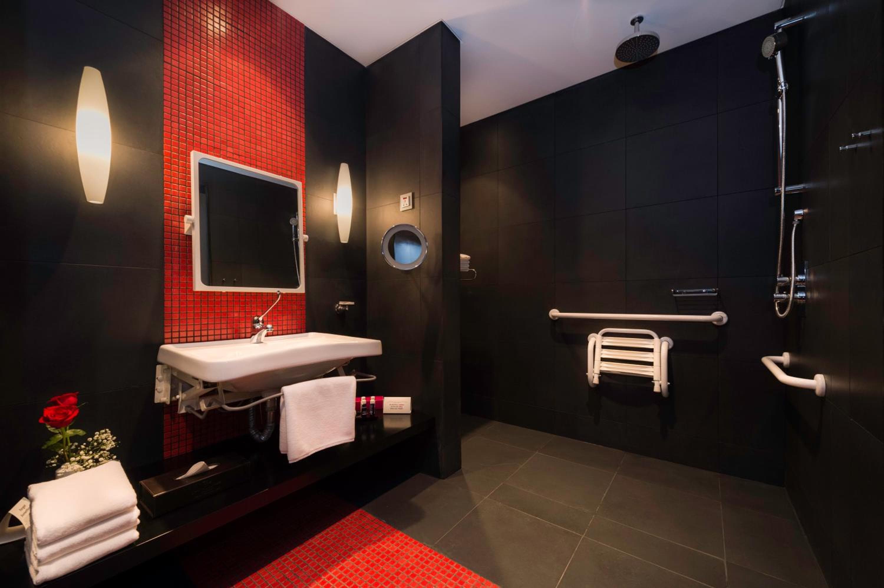 Crowne Plaza Riyadh - RDC Hotel & Convention by IHG