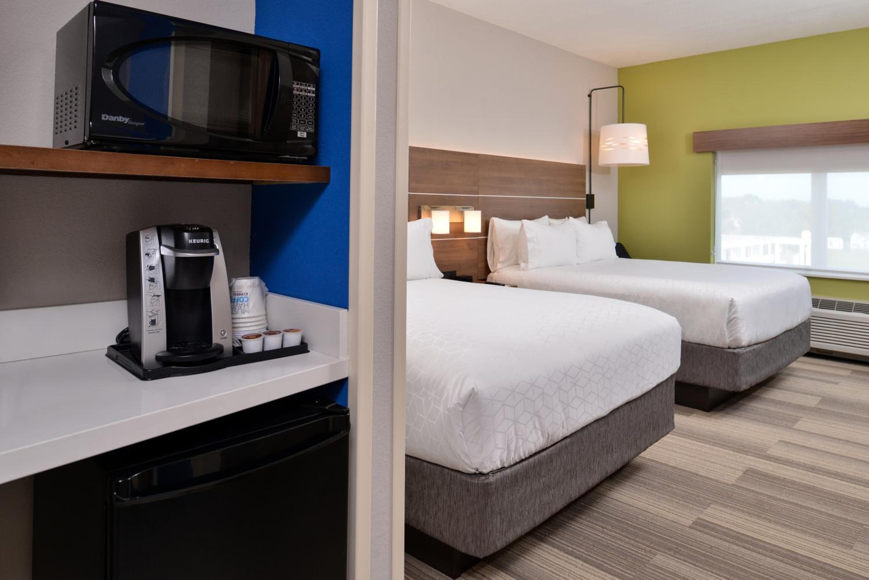 Holiday Inn Express Melbourne West by IHG