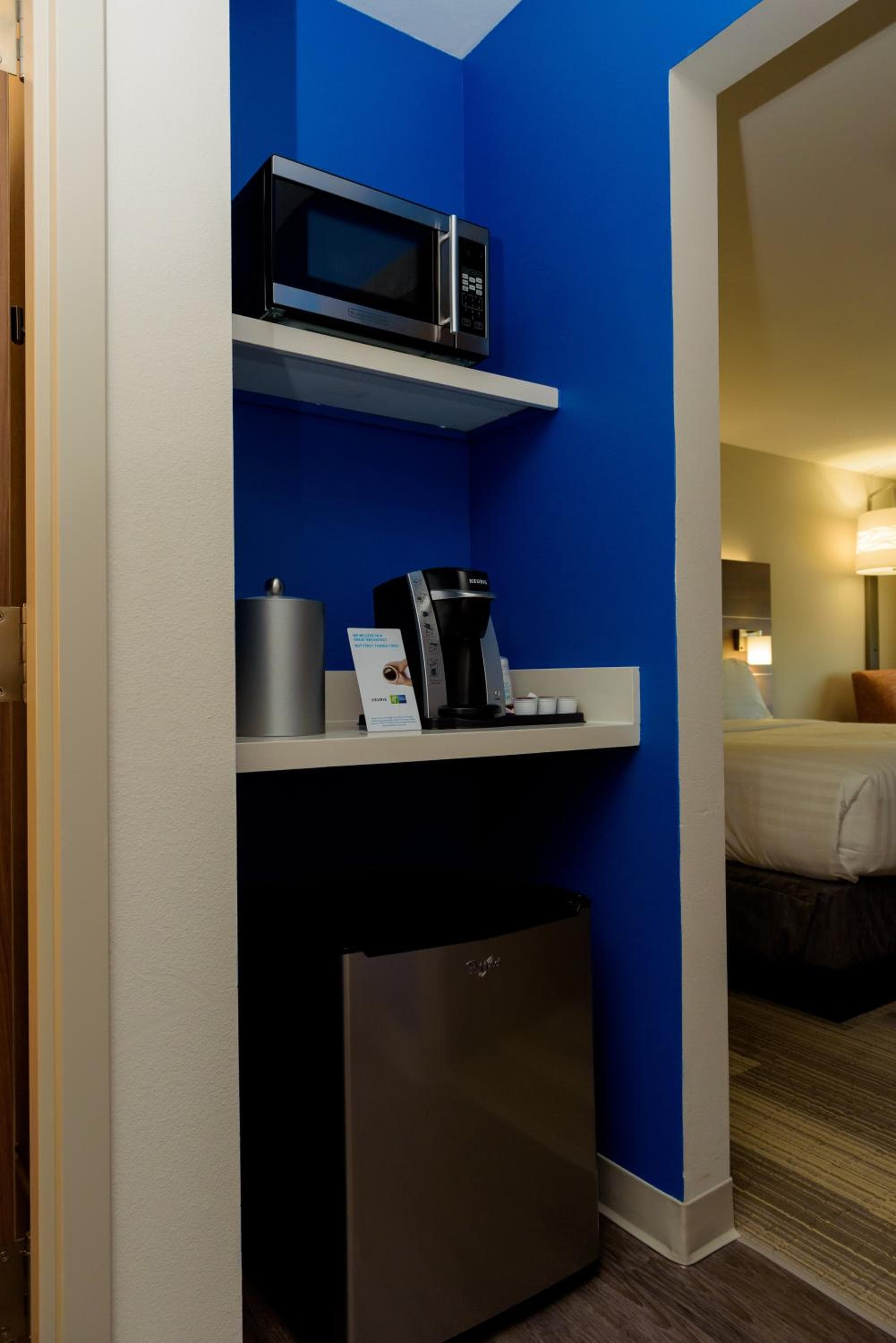 Holiday Inn Express & Suites McKinney - Frisco East by IHG