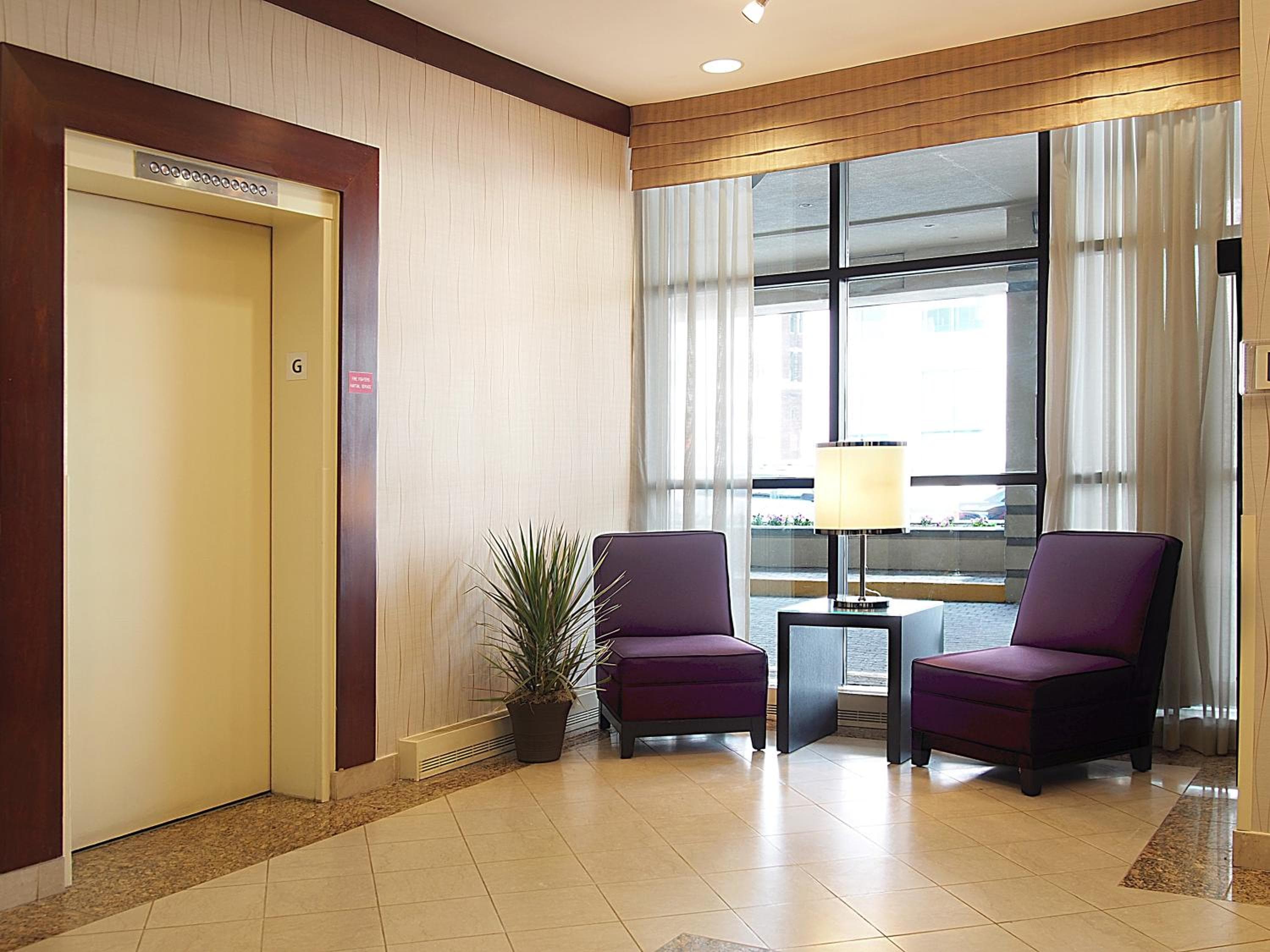 Holiday Inn & Suites Winnipeg Downtown by IHG