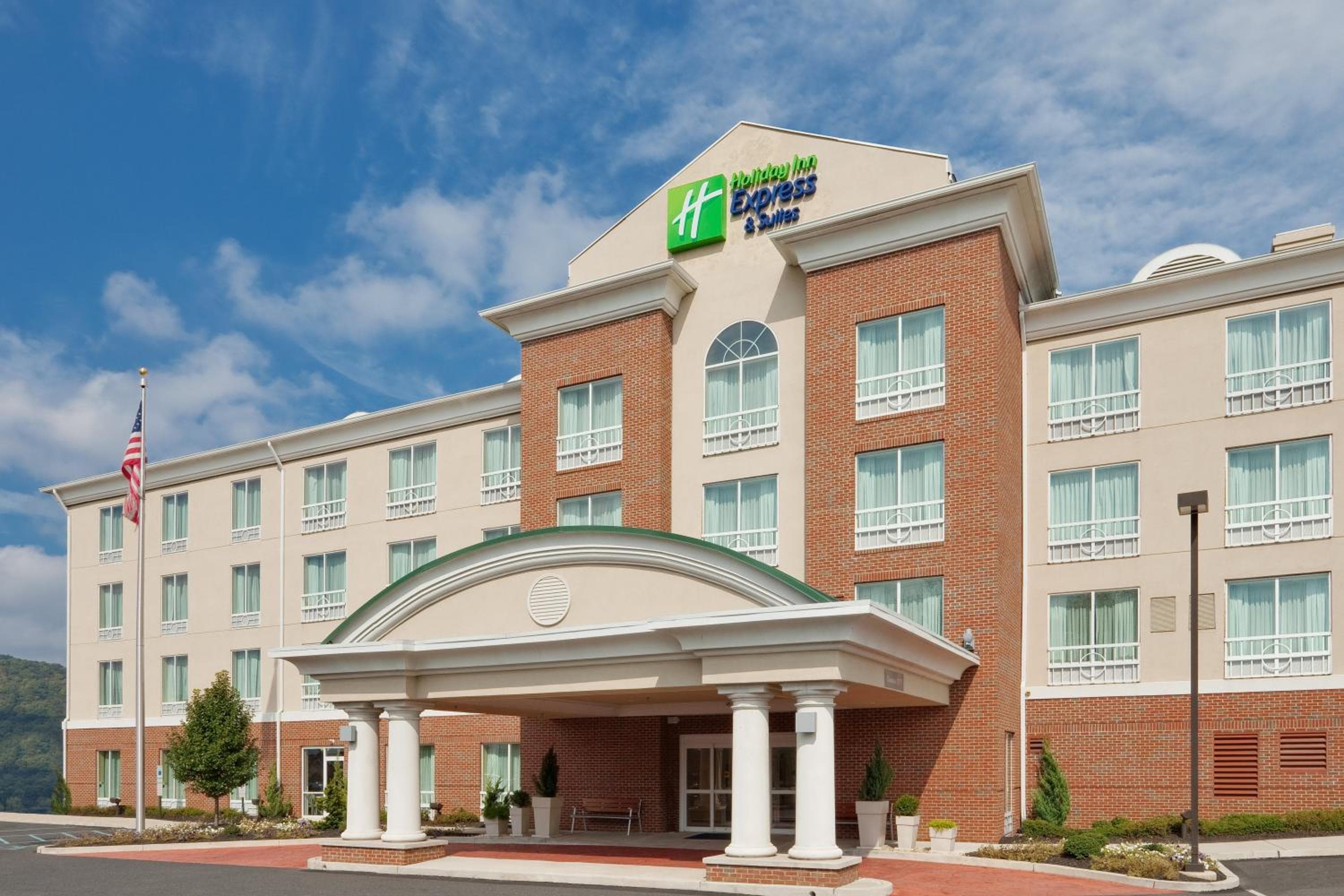 Holiday Inn Express Hotel & Suites Bethlehem by IHG