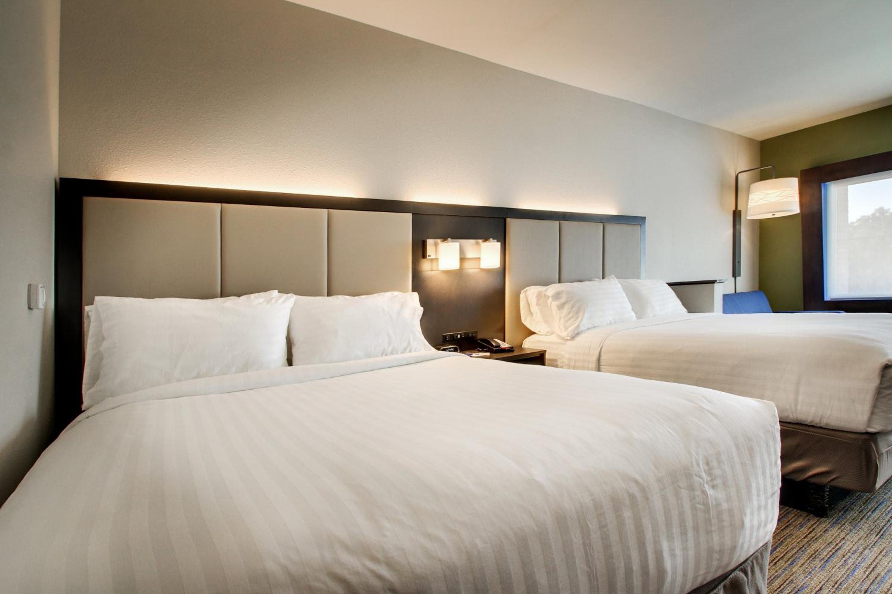 Holiday Inn Express & Suites - Summerville by IHG