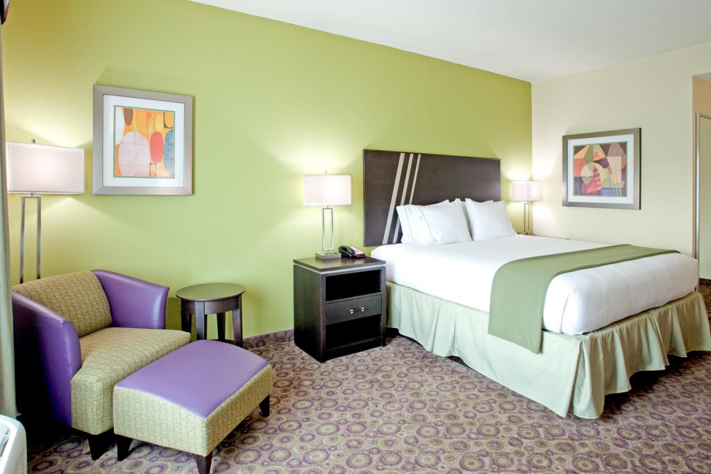 Holiday Inn Express Hotel & Suites Clemson - University Area by IHG