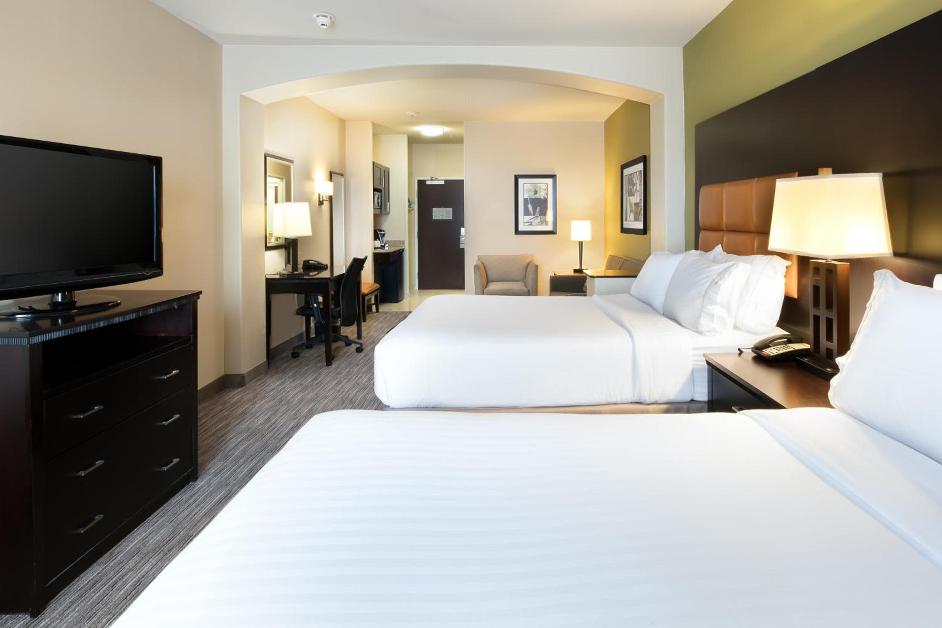 Holiday Inn Express Hotel & Suites Dallas West by IHG