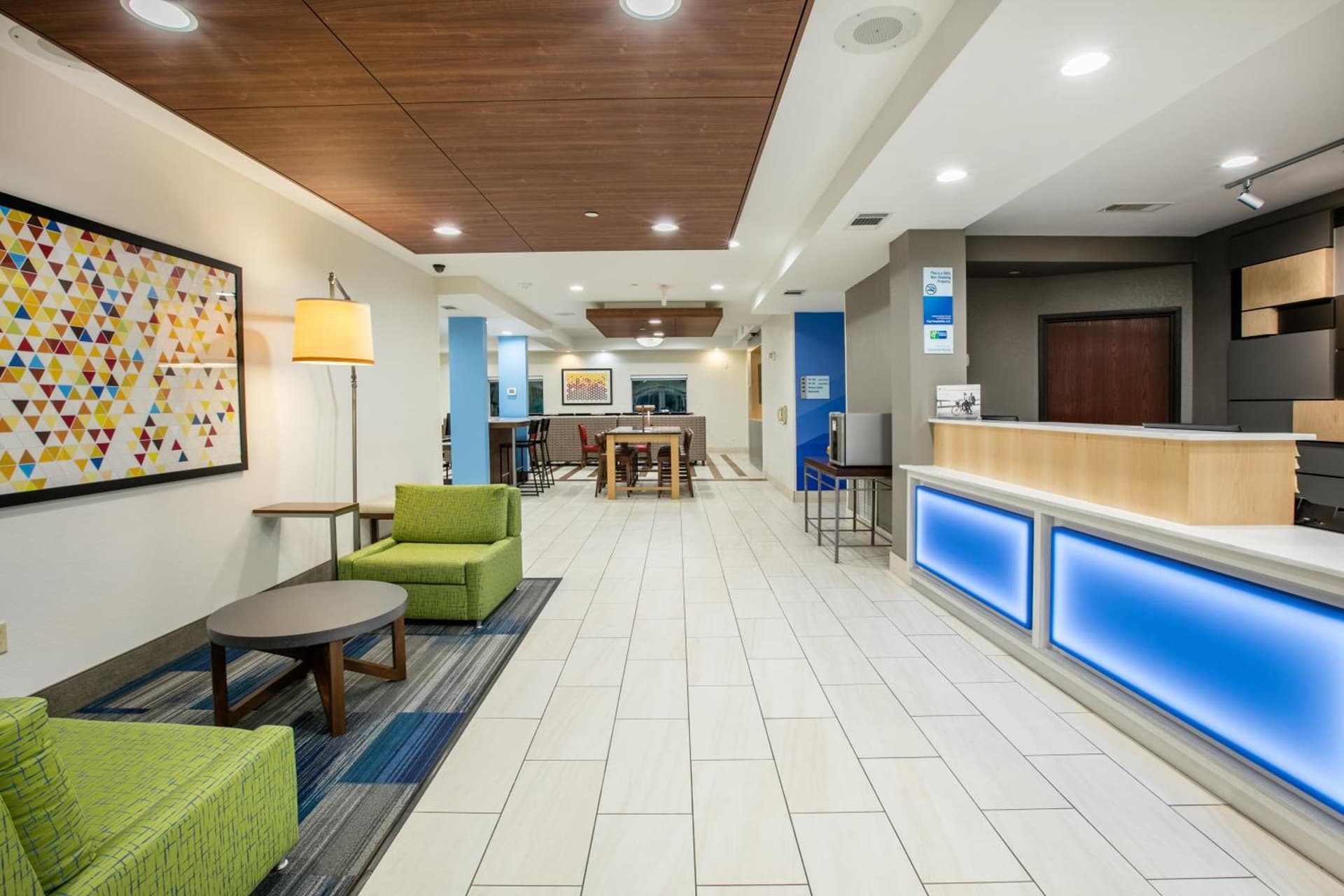 Holiday Inn Express Hotel & Suites Dallas - Grand Prairie I-20 by IHG