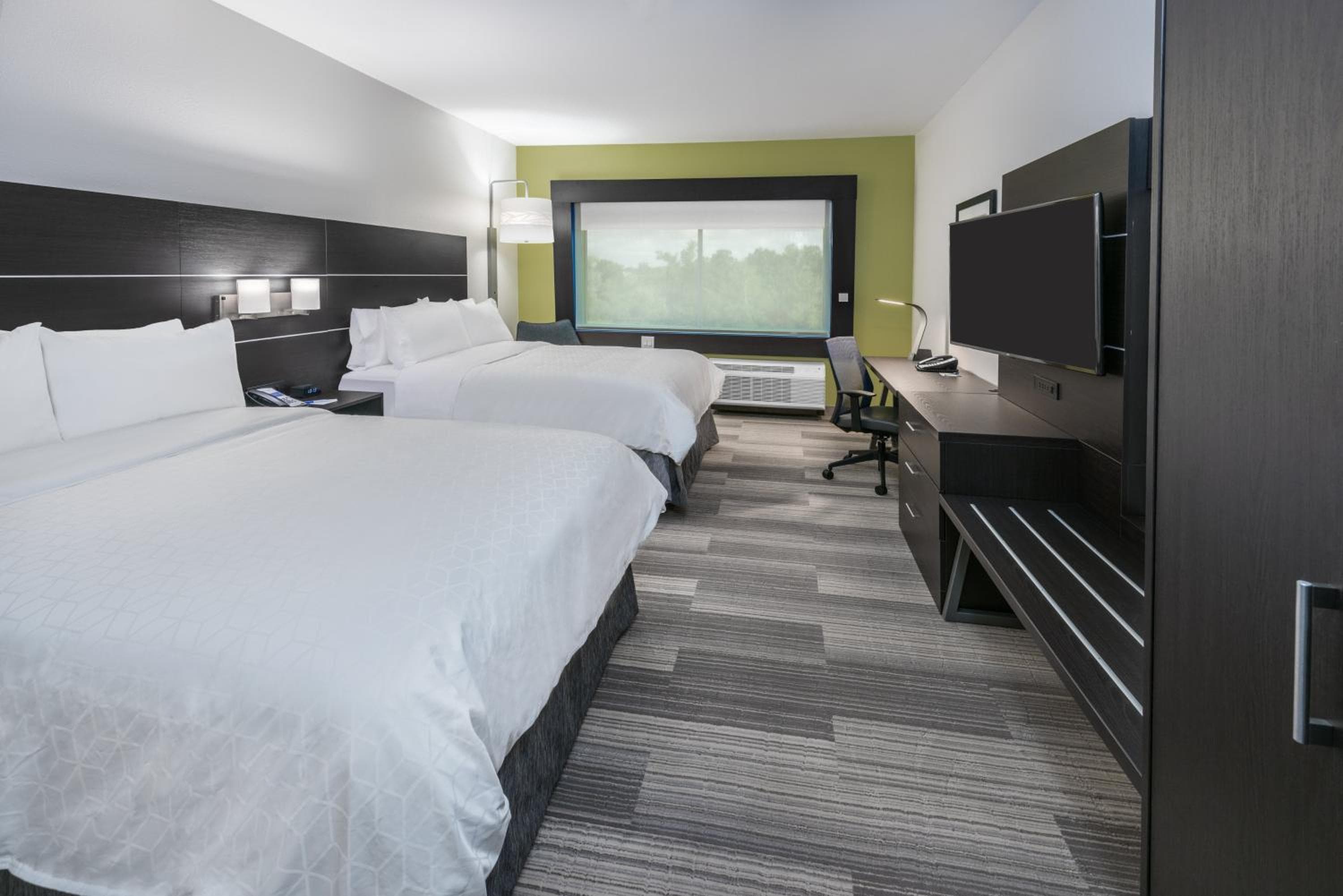 Holiday Inn Express & Suites Bryan - College Station by IHG