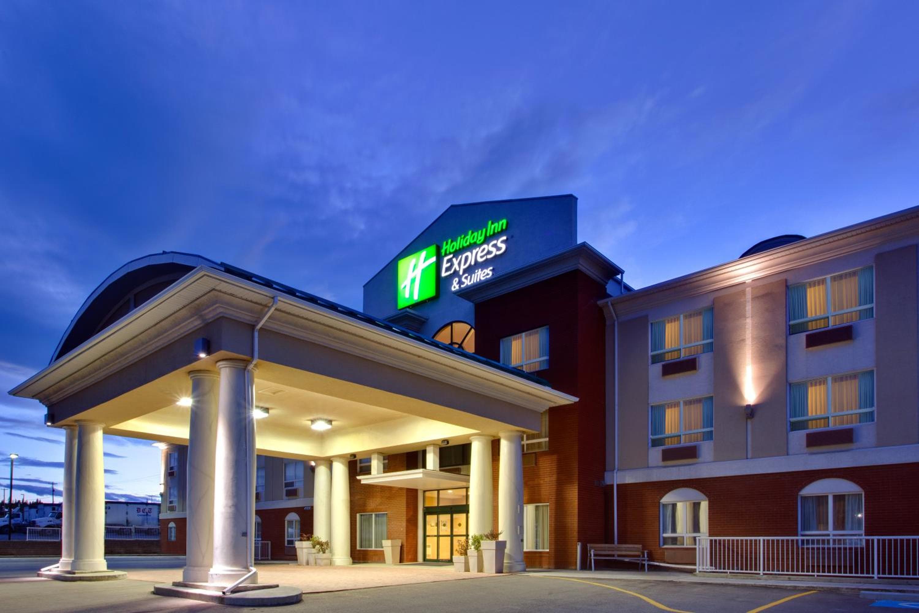 Holiday Inn Express Hotel & Suites-Hinton by IHG