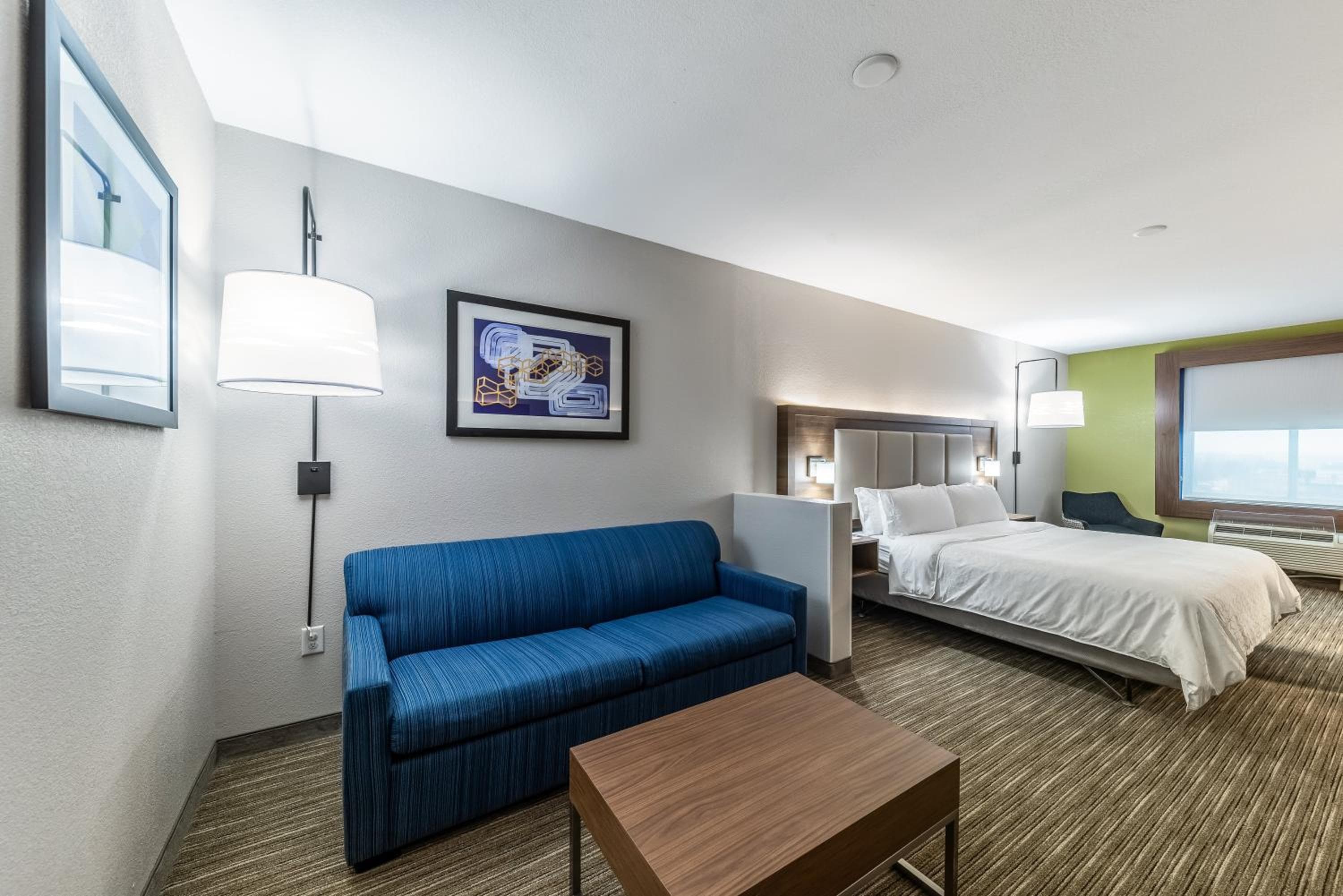 Holiday Inn Express & Suites Fort Worth - Fossil Creek by IHG