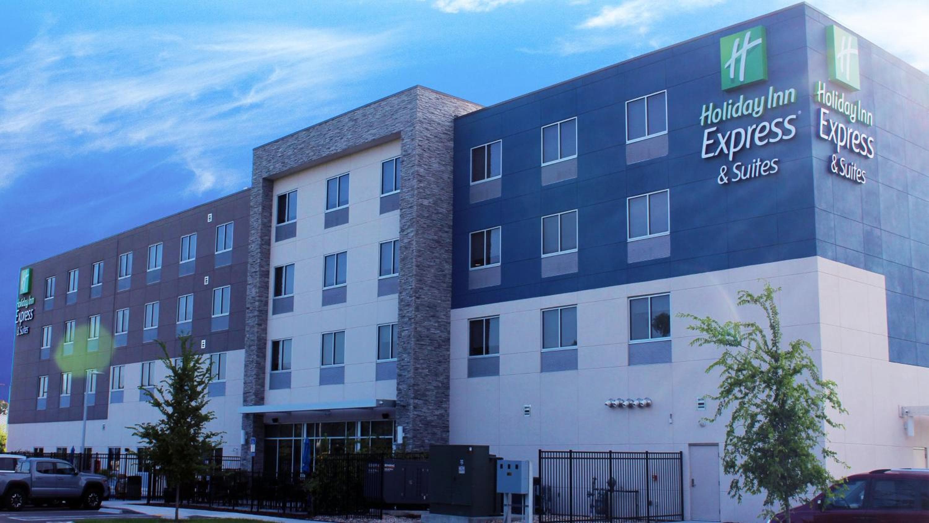 Holiday Inn Express & Suites - Jacksonville W - I295 and I10 by IHG