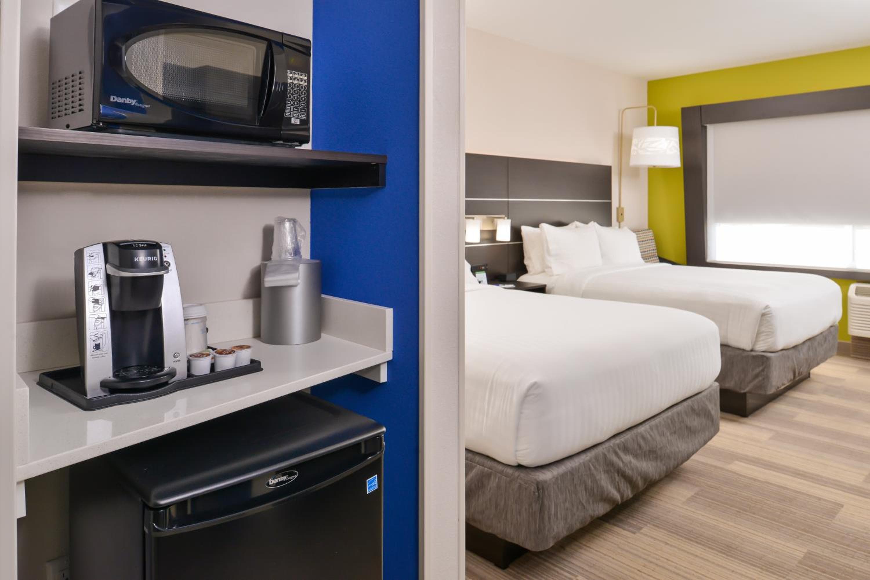 Holiday Inn Express & Suites - Kansas City - Lee's Summit by IHG