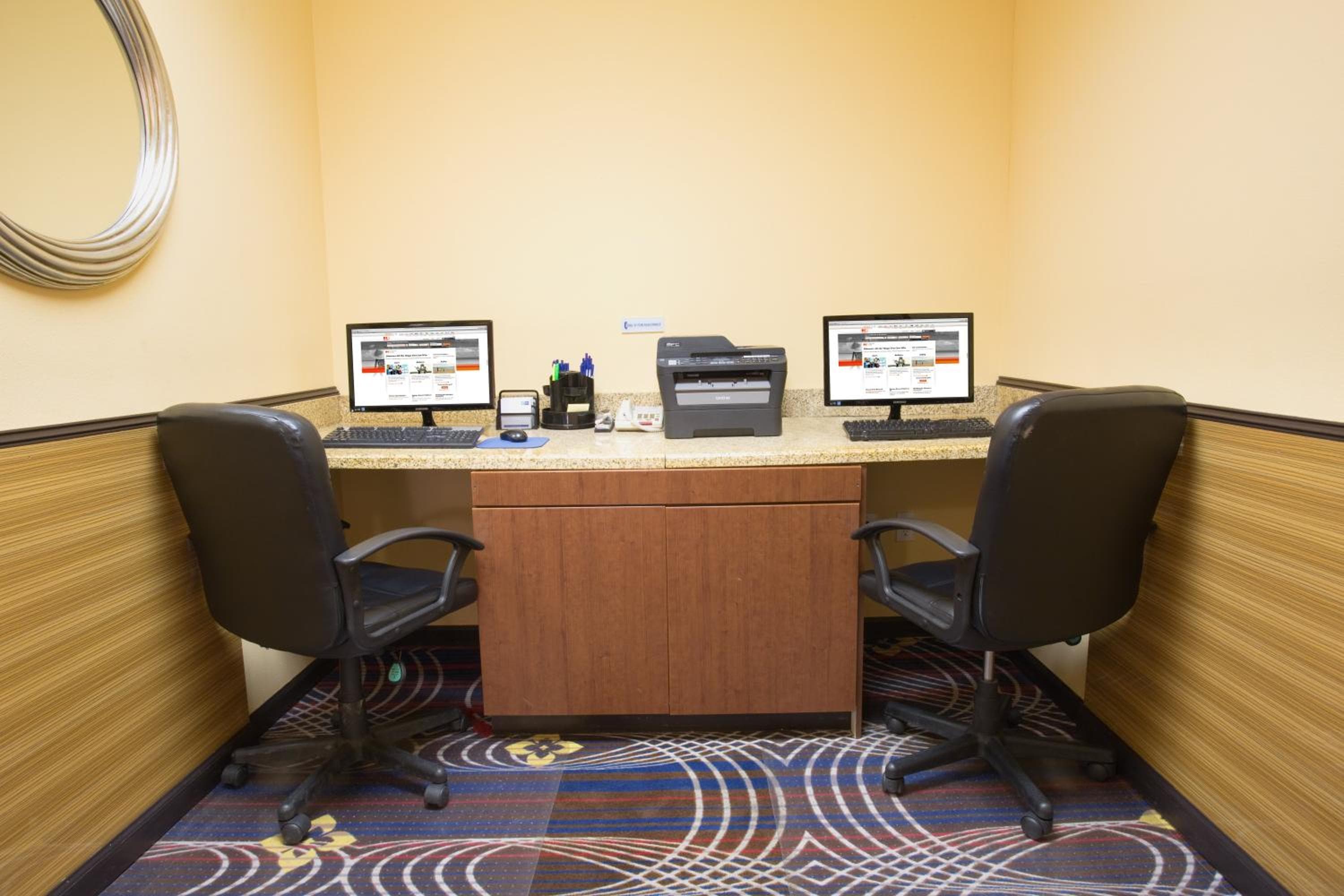 Holiday Inn Express & Suites Denver North - Thornton by IHG