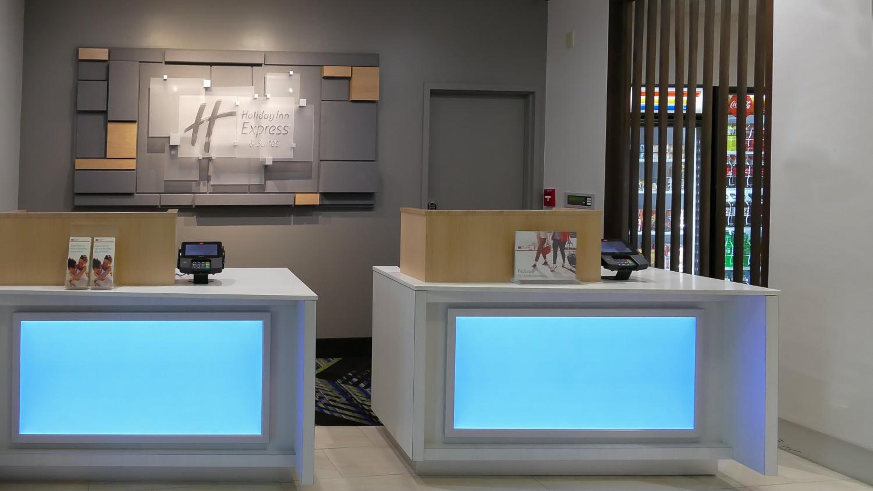 Holiday Inn Express & Suites St. Petersburg North (I-275) by IHG