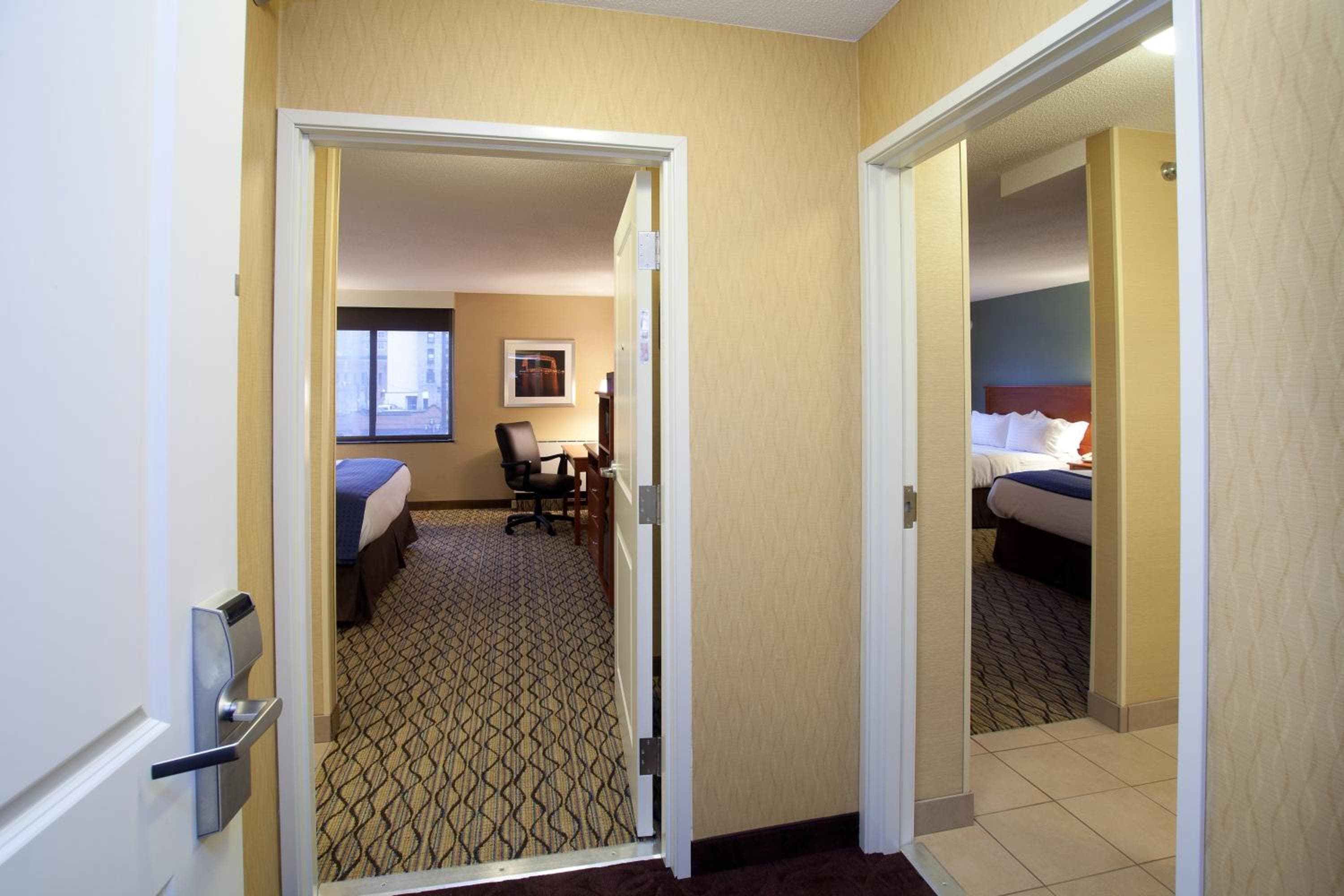 Holiday Inn & Suites Duluth-Downtown by IHG