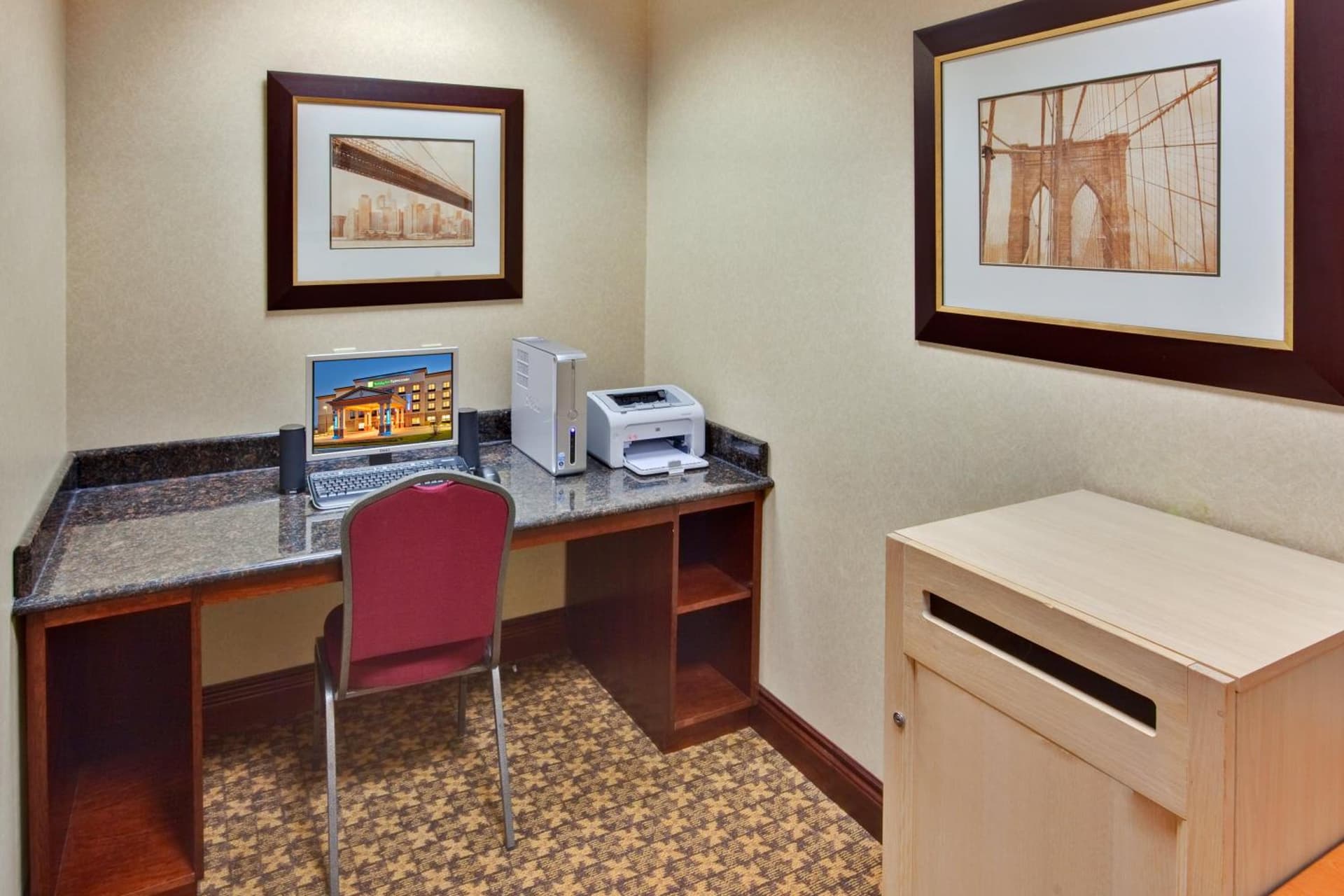 Holiday Inn Express Hotel & Suites Brockville by IHG