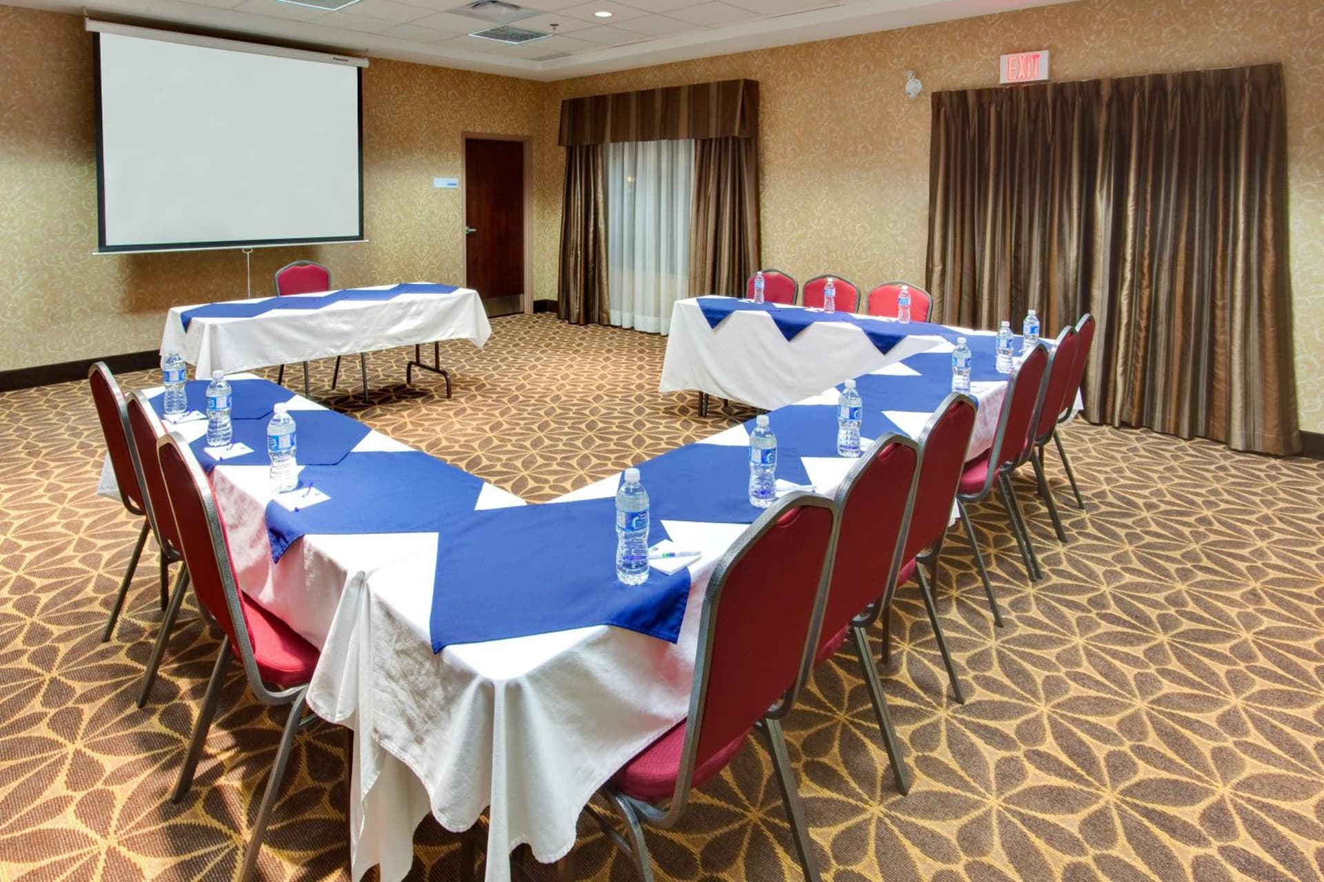 Holiday Inn Express Hotel & Suites Brockville by IHG