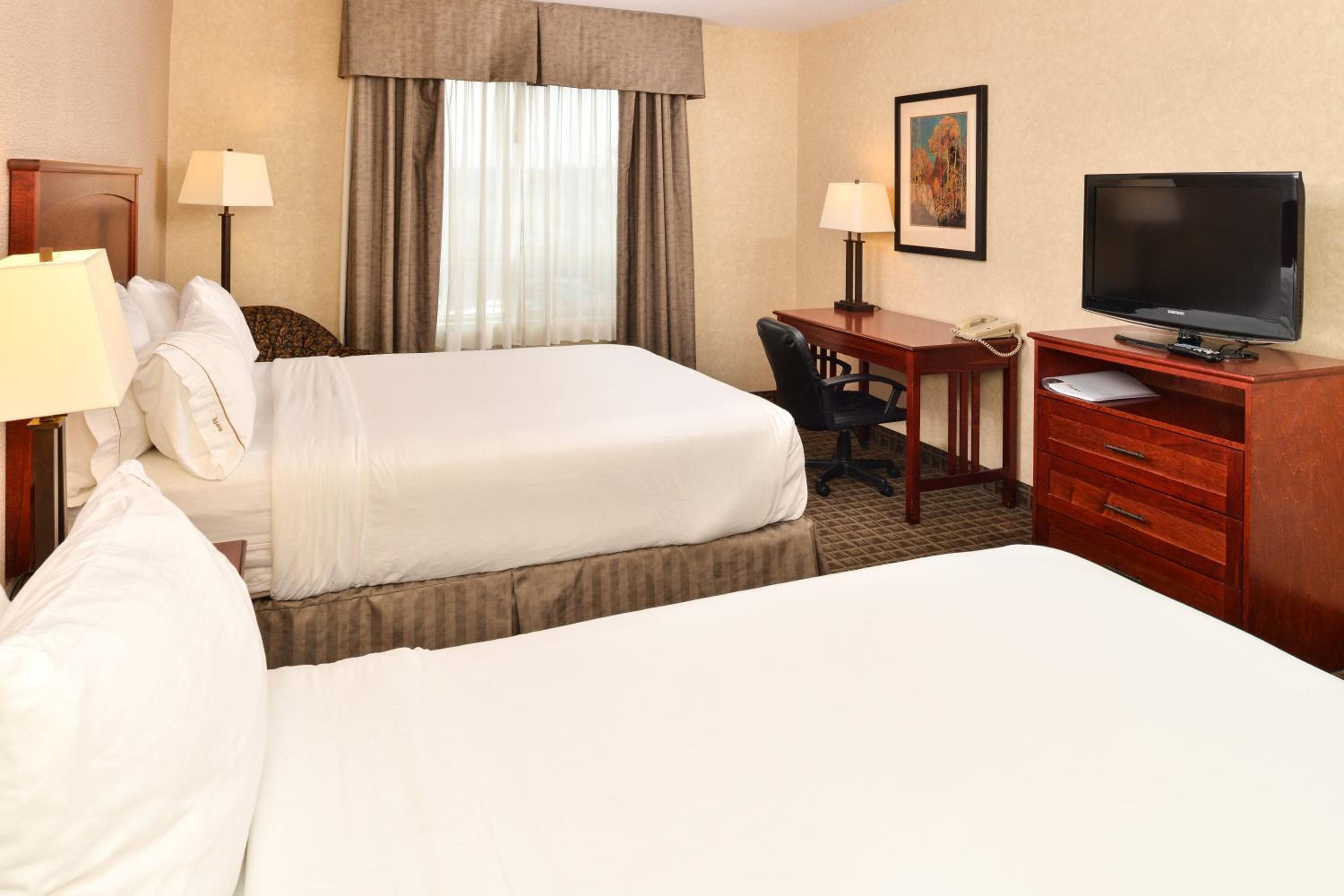 Holiday Inn Express Edmonton North by IHG