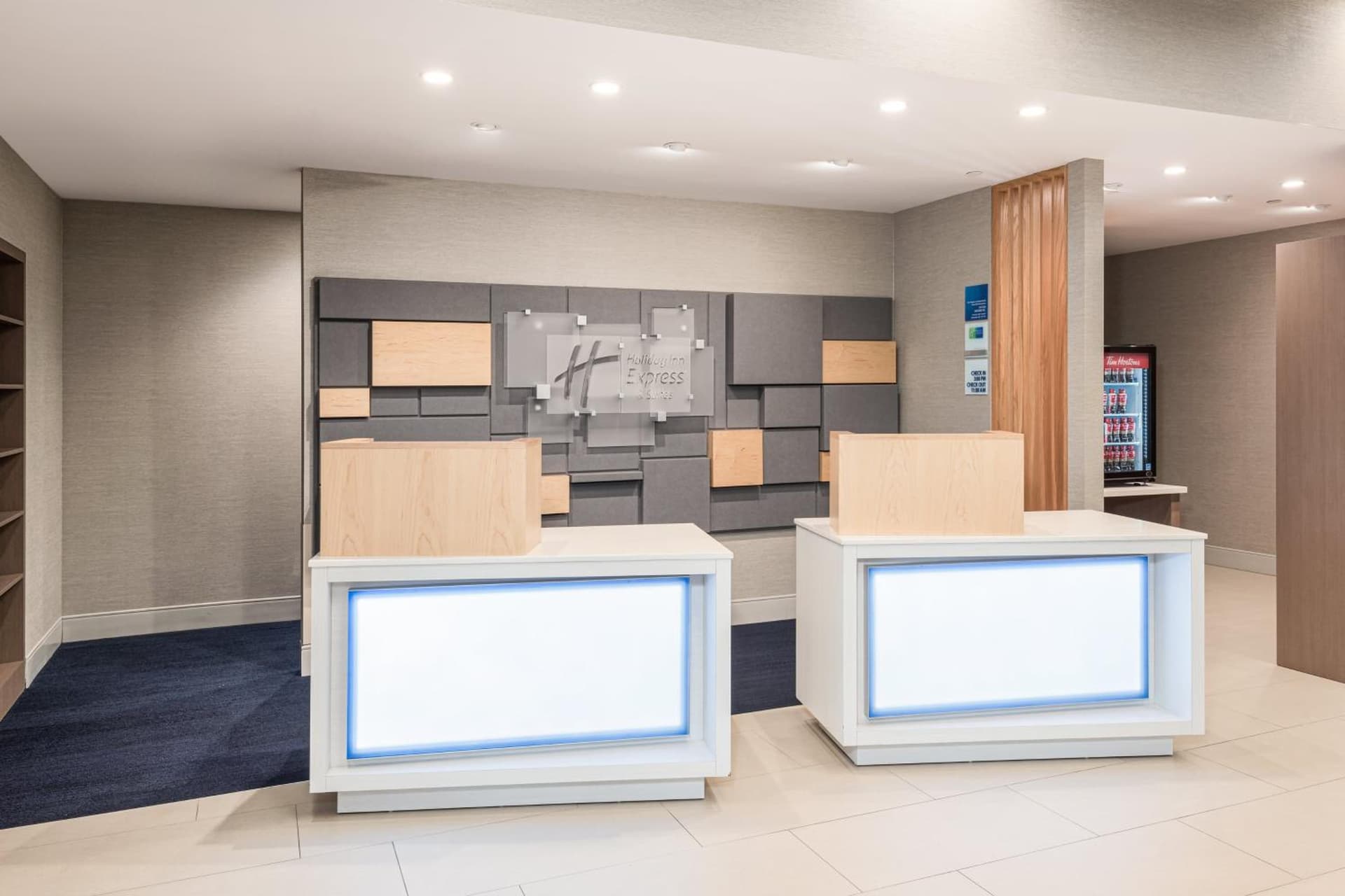 Holiday Inn Express Hotel & Suites Milton by IHG