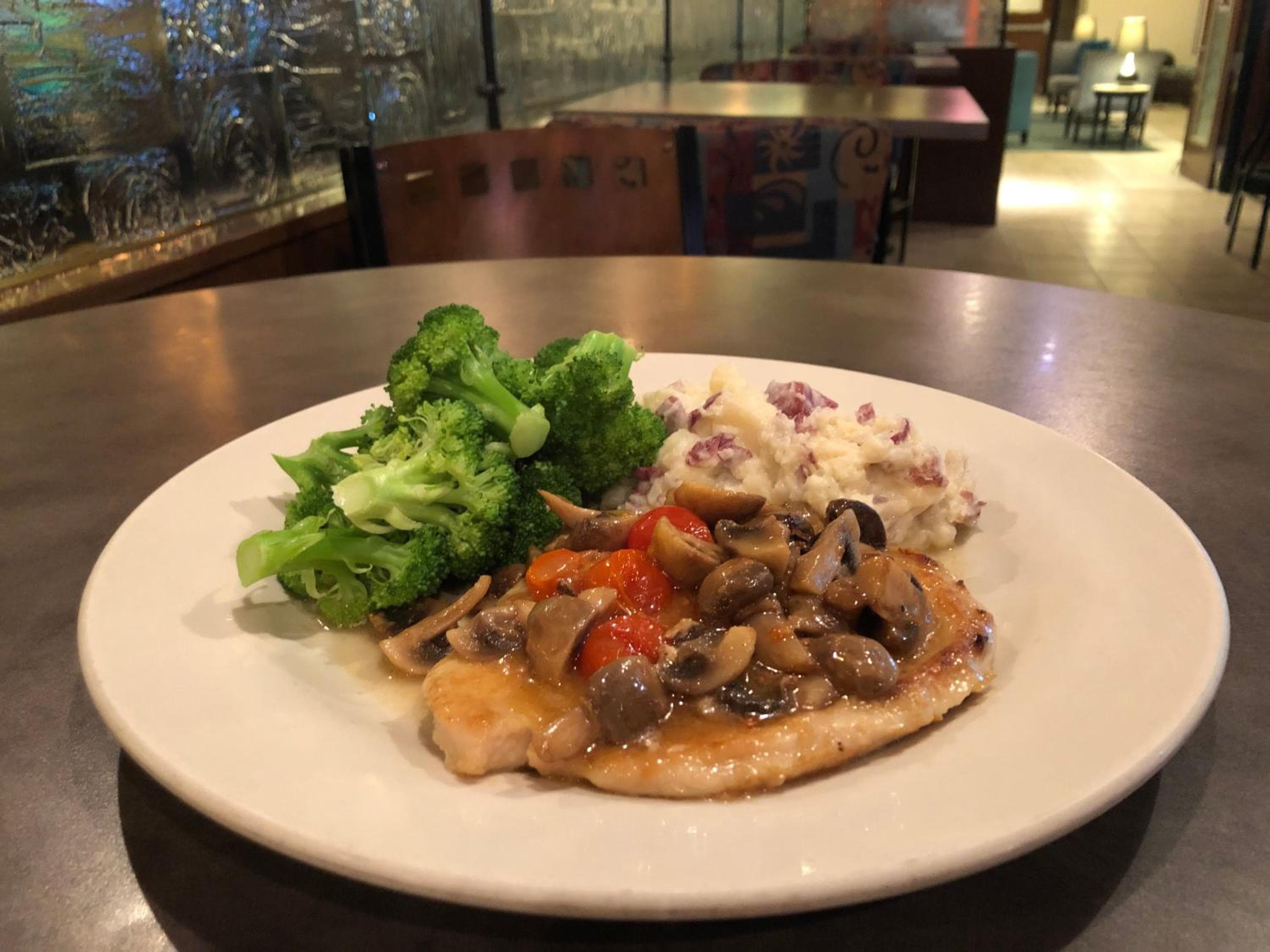 Holiday Inn & Suites Salt Lake City - Airport West by IHG