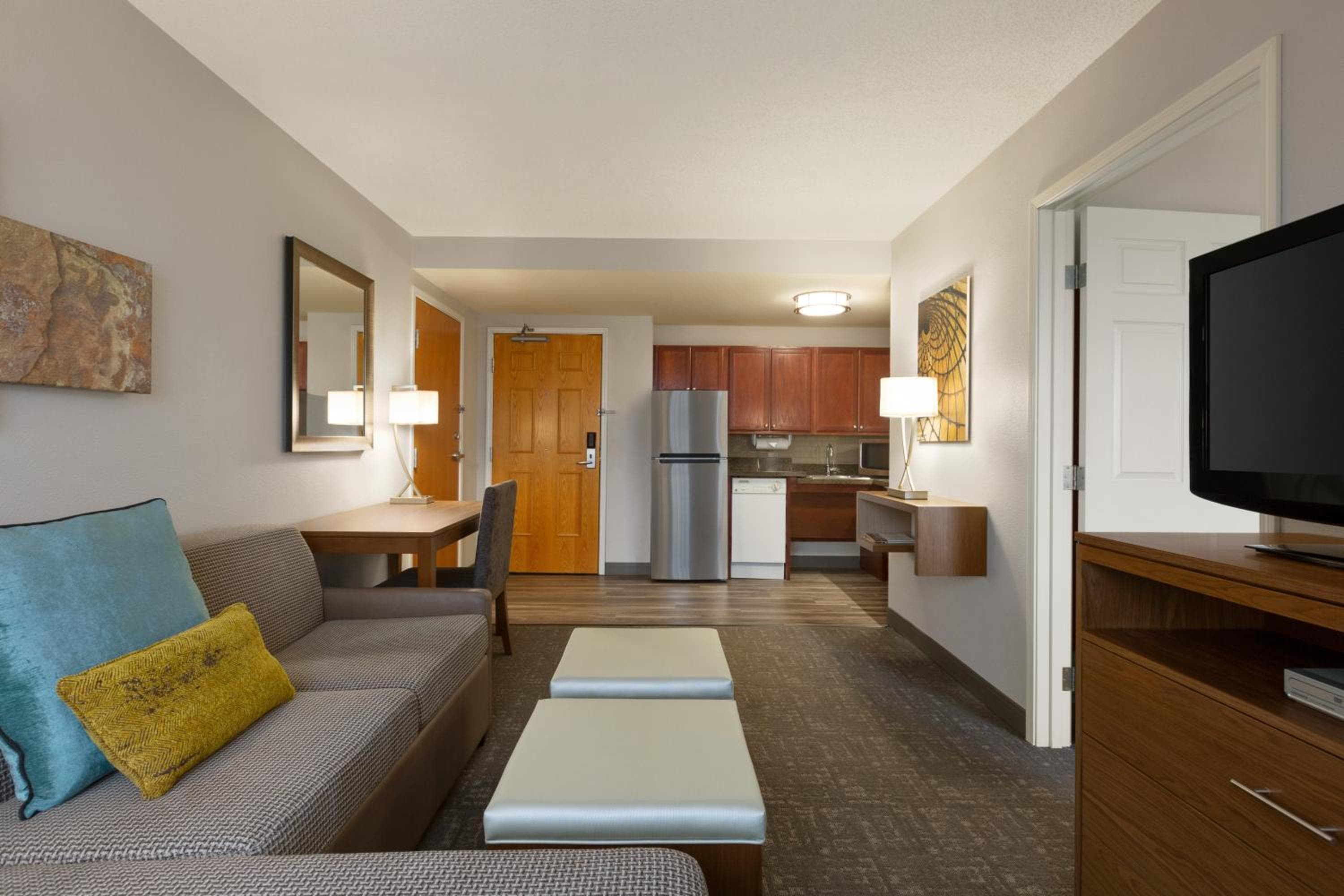 Staybridge Suites Tampa East- Brandon by IHG