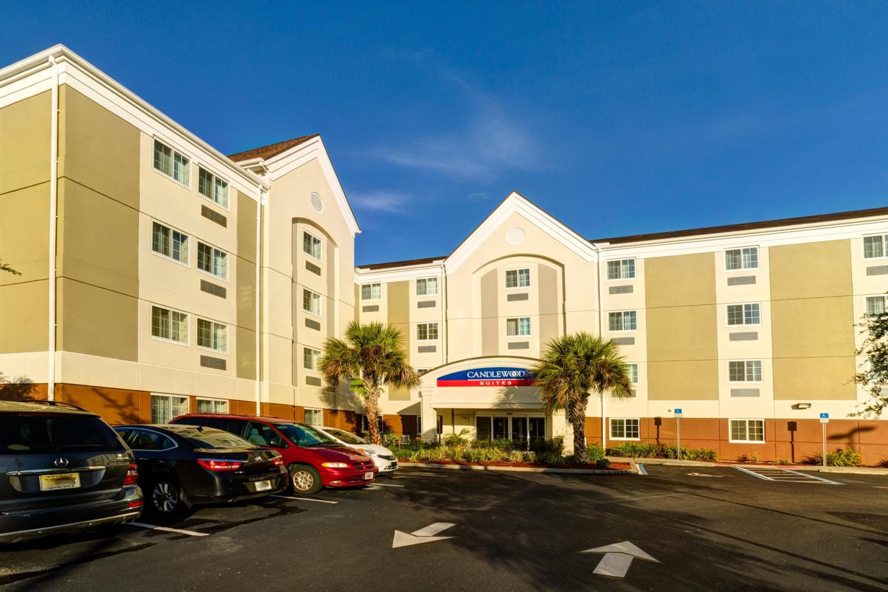 Candlewood Suites Fort Myers Interstate 75 by IHG