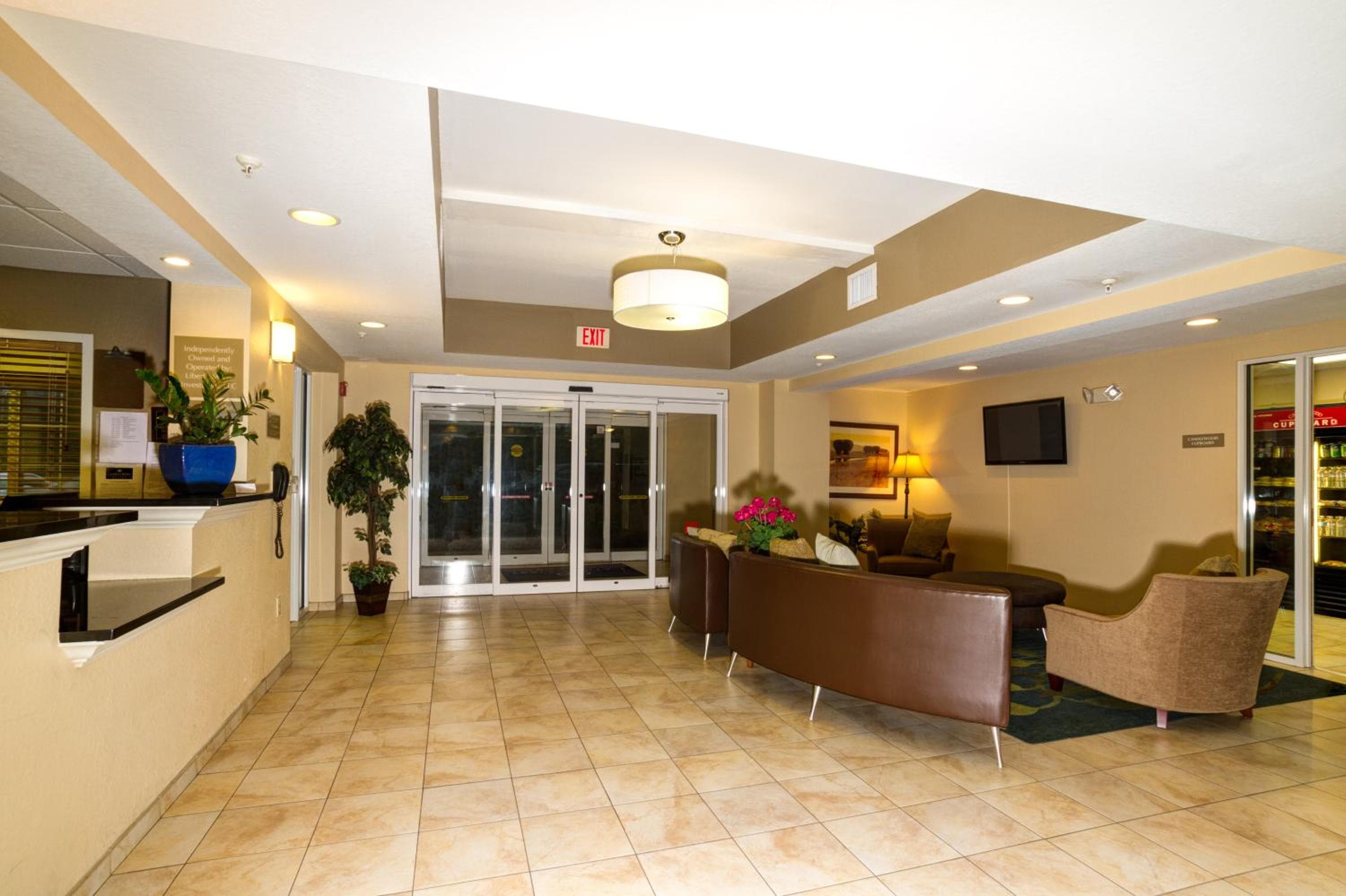 Candlewood Suites Fort Myers Interstate 75 by IHG