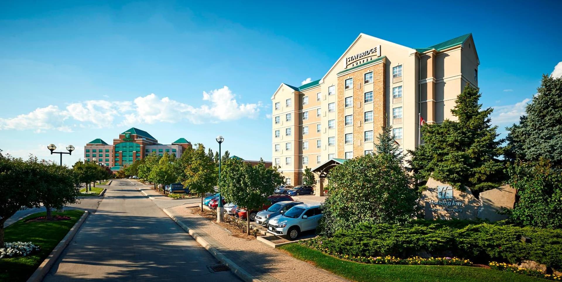 Staybridge Suites Oakville Burlington by IHG