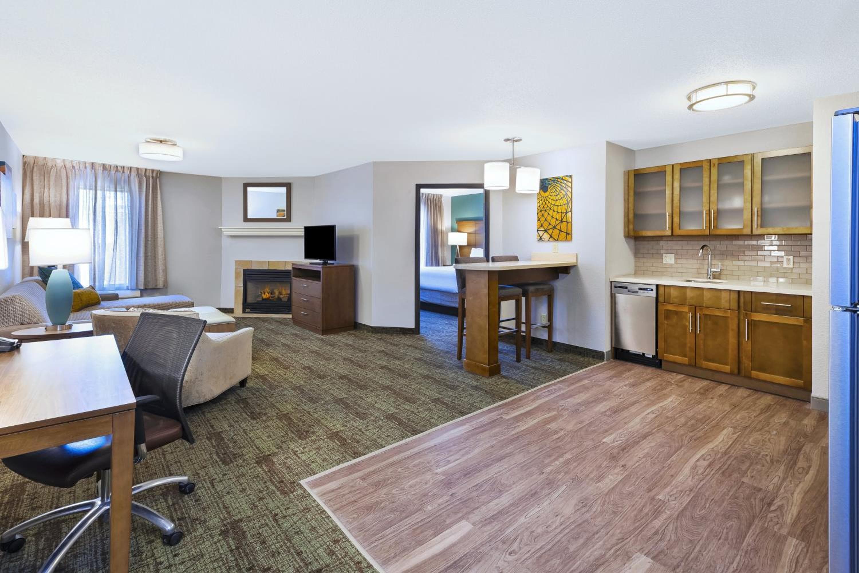 Staybridge Suites Columbia-Highway 63 & I-70 by IHG