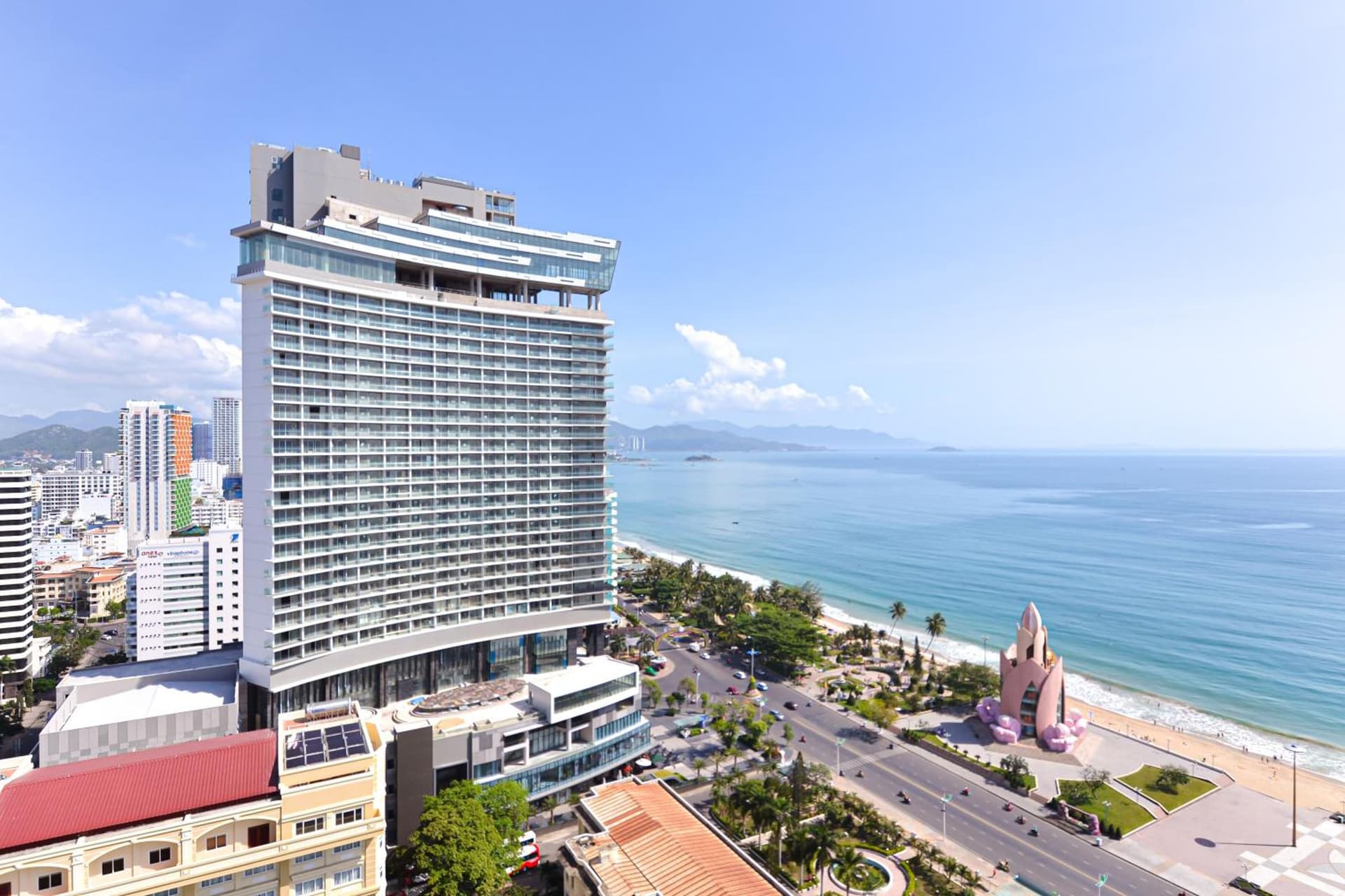 PANORAMA Condotel by HLG