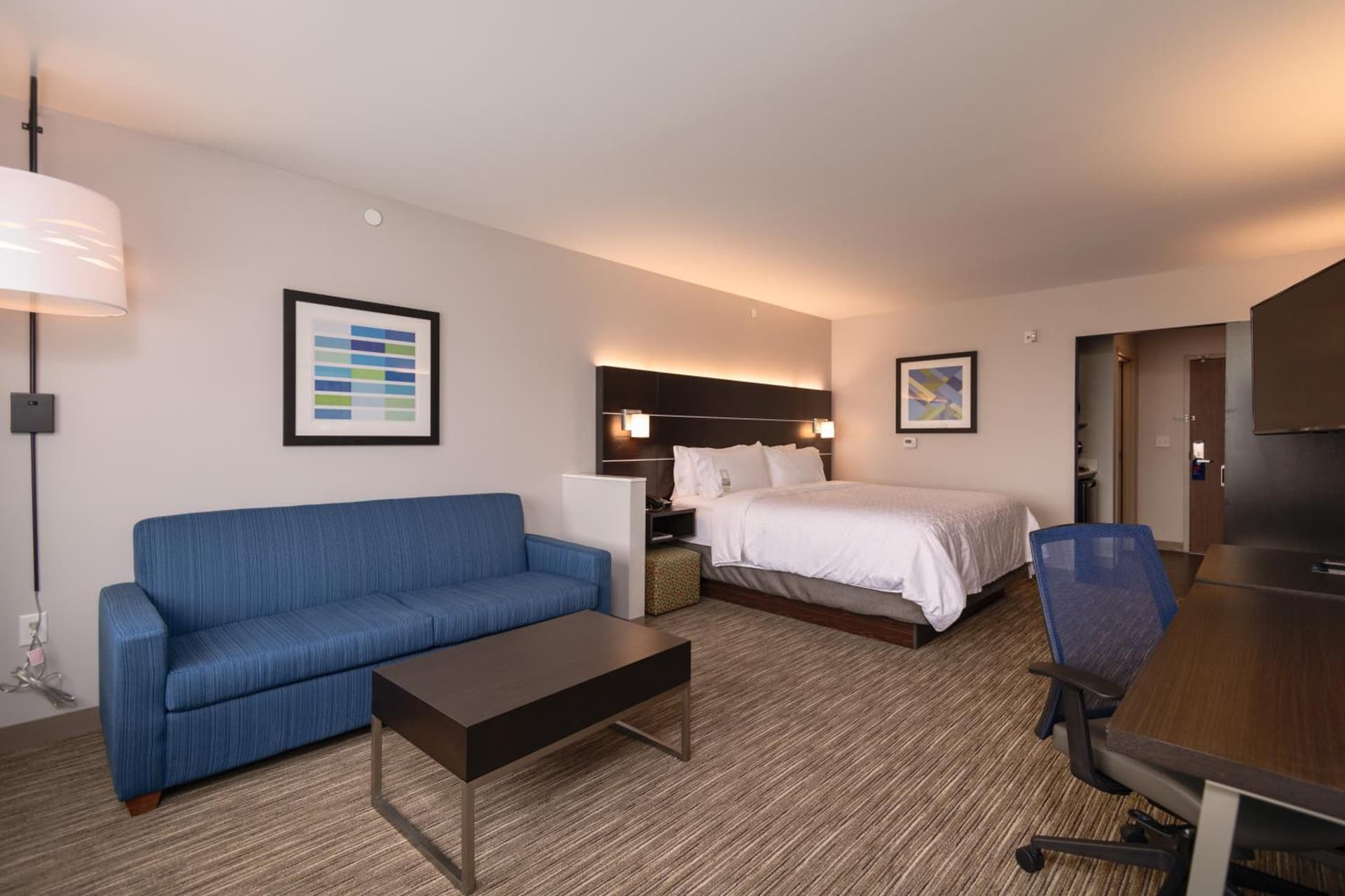 Holiday Inn Express & Suites - Tulsa Downtown - Arts District by IHG