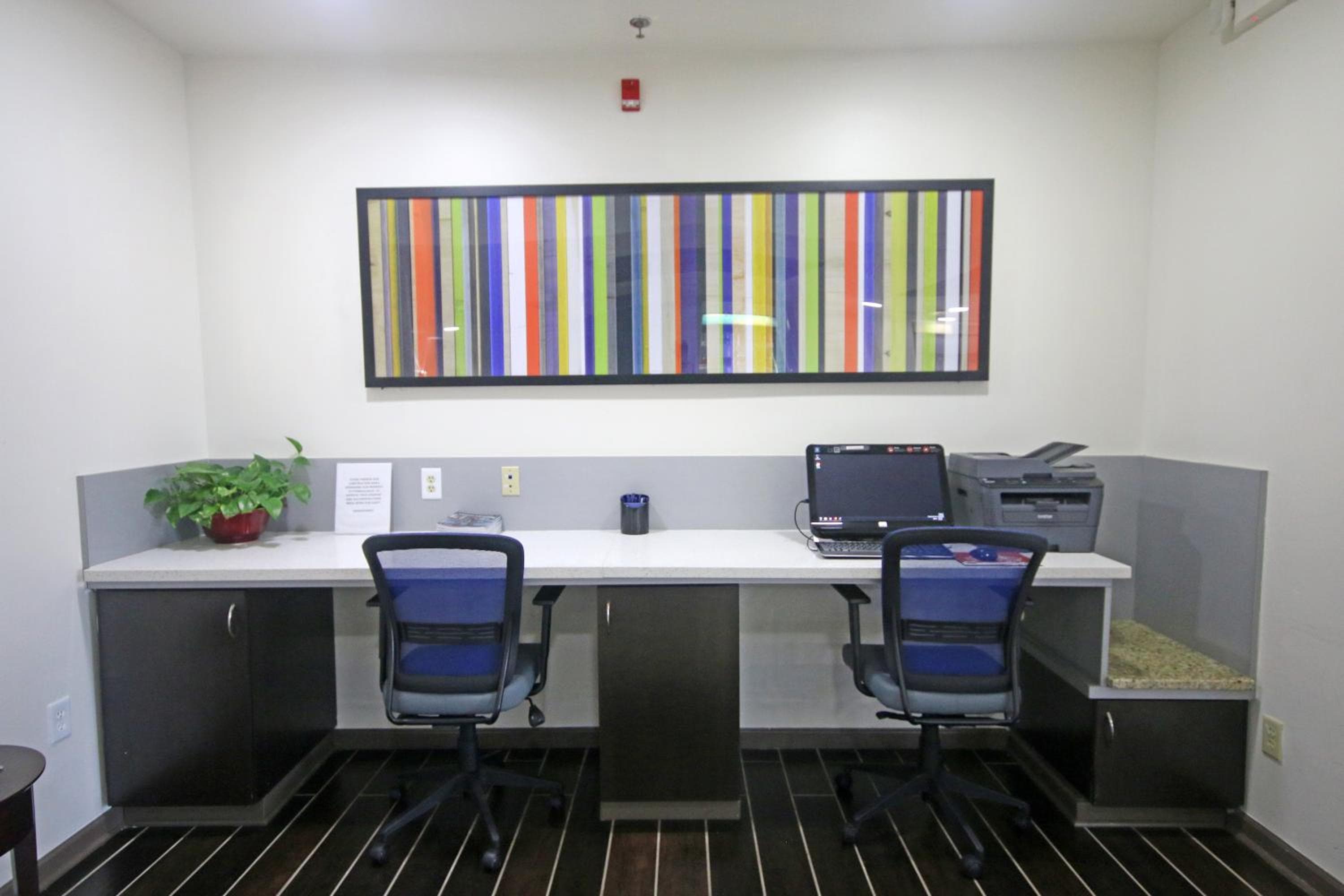 Holiday Inn Express Hotel & Suites Greensboro-East by IHG