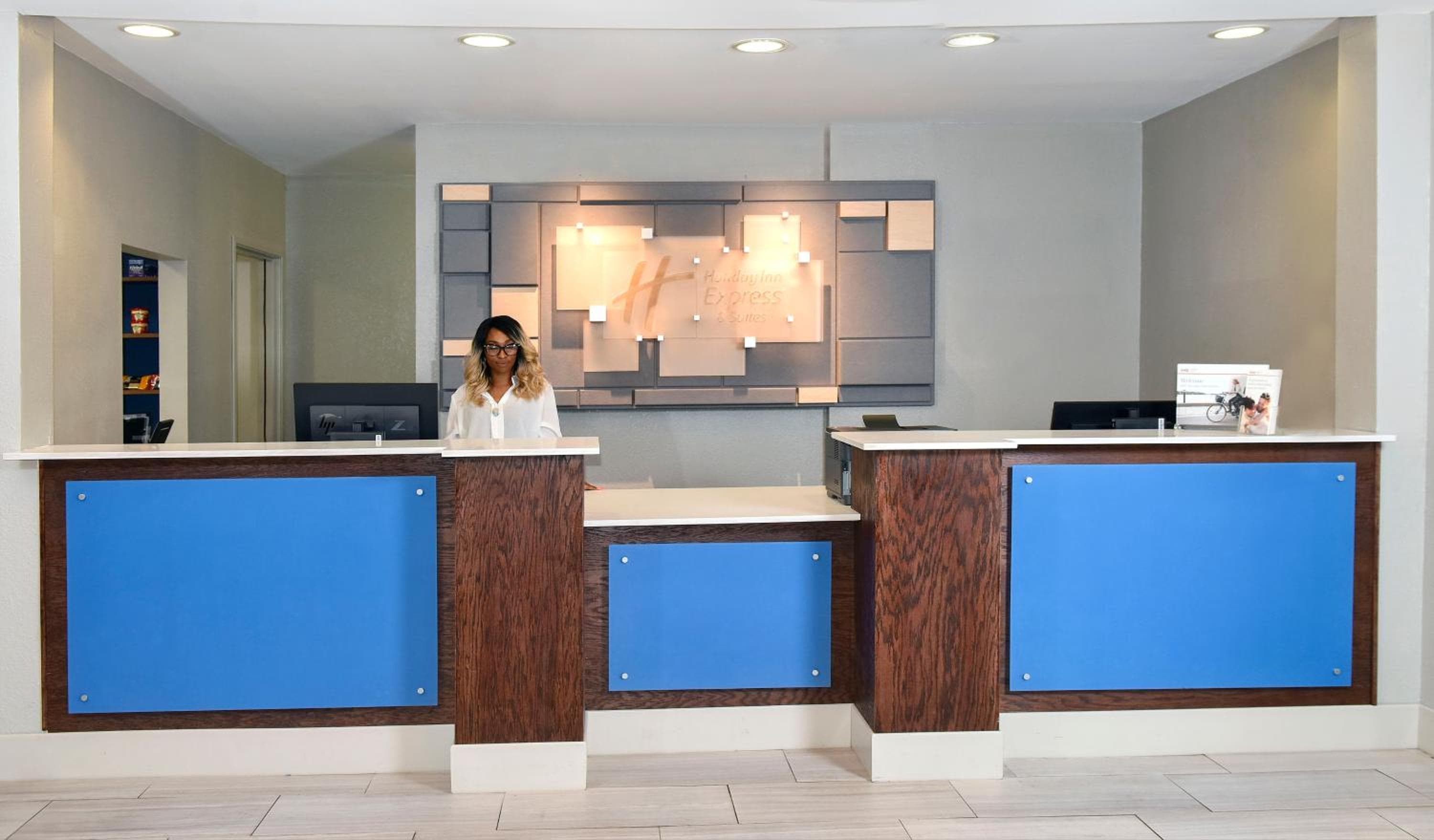 Holiday Inn Express Hotel & Suites Selma by IHG
