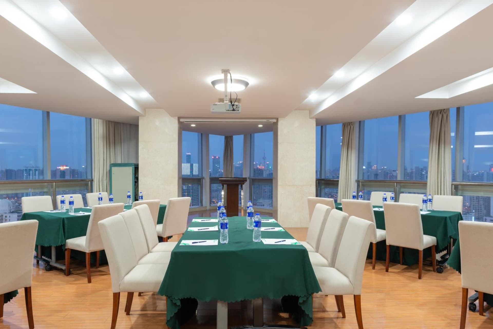 meeting & event spaces