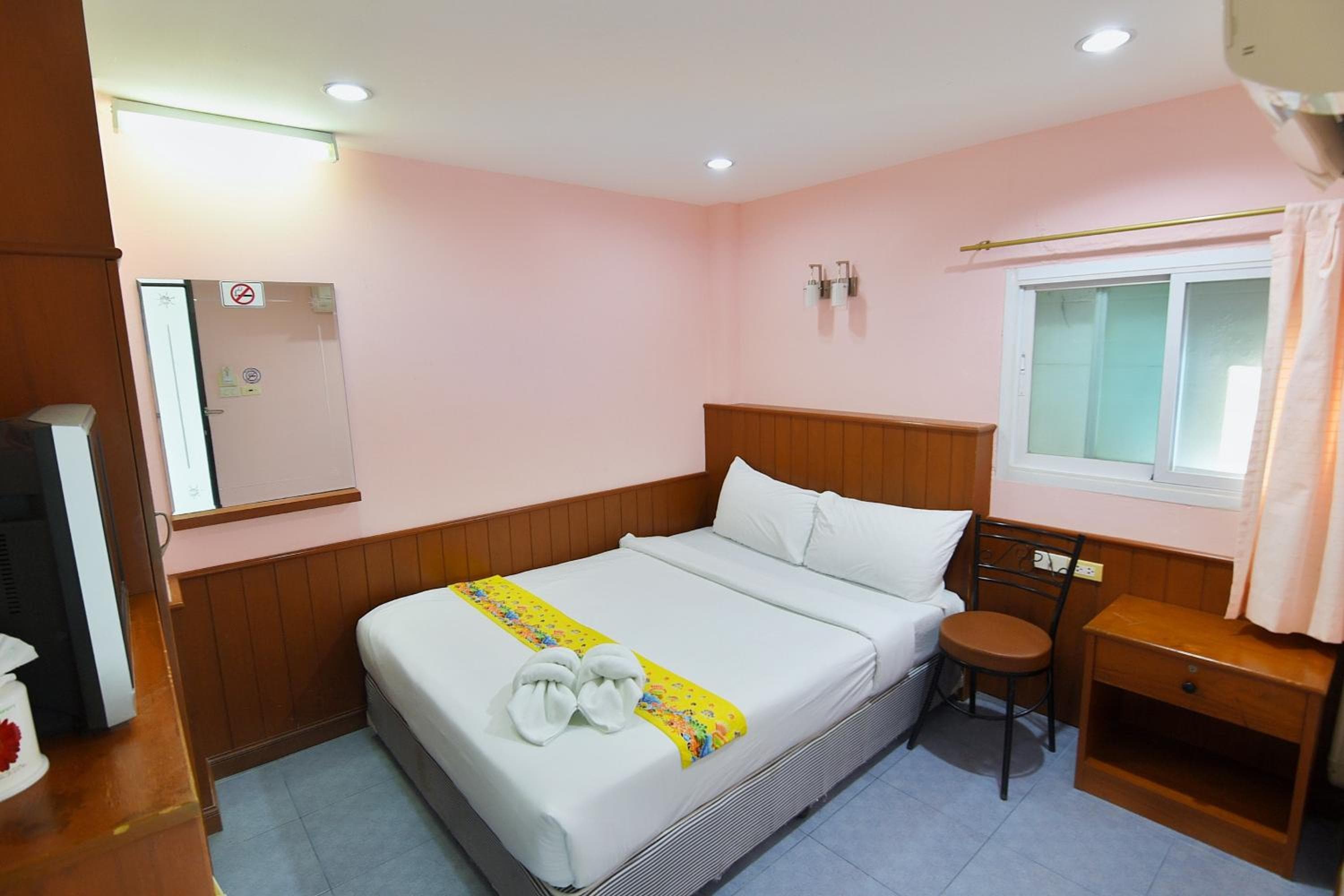 Cha-Am Fish Star Hotel