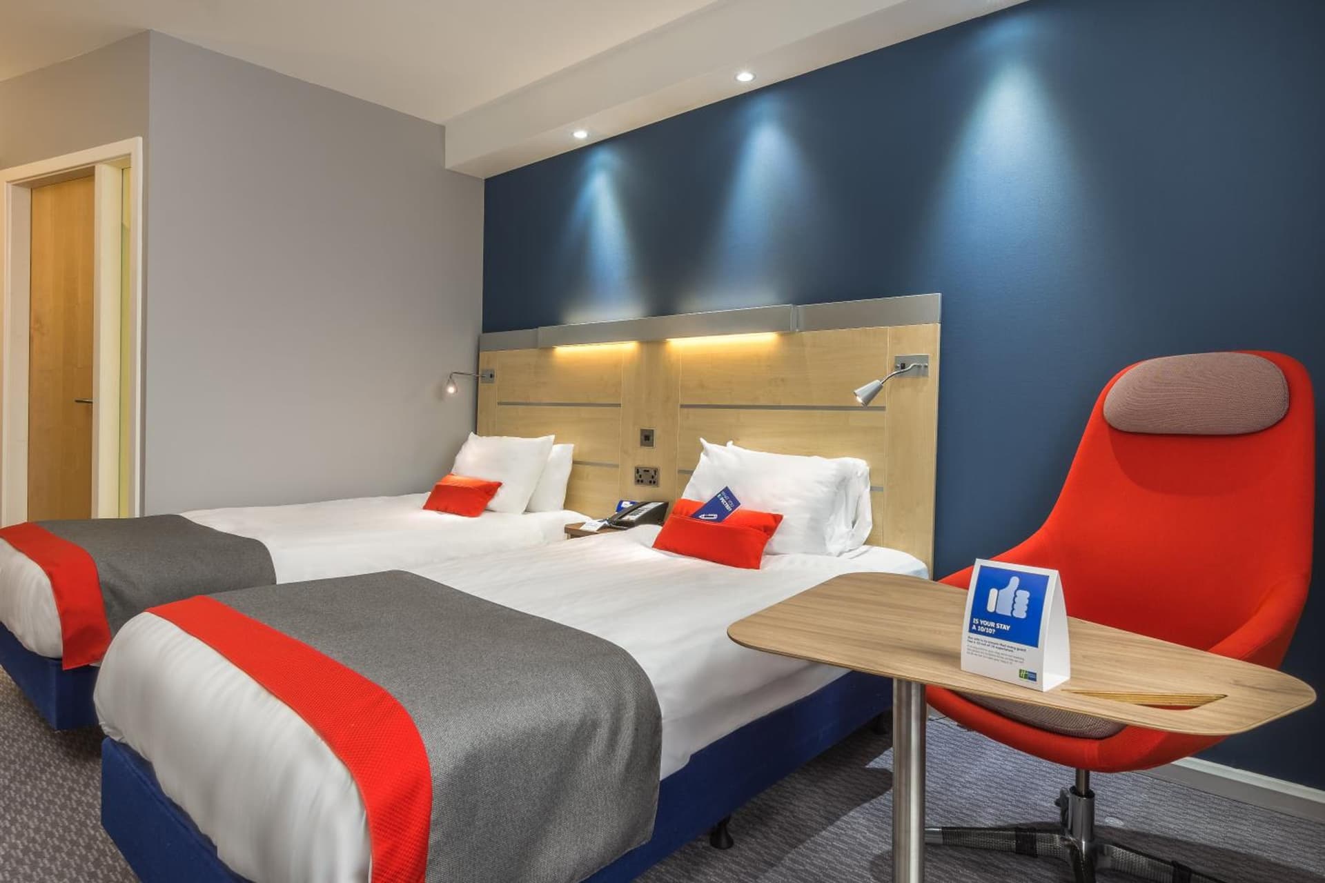 Holiday Inn Express Kettering by IHG