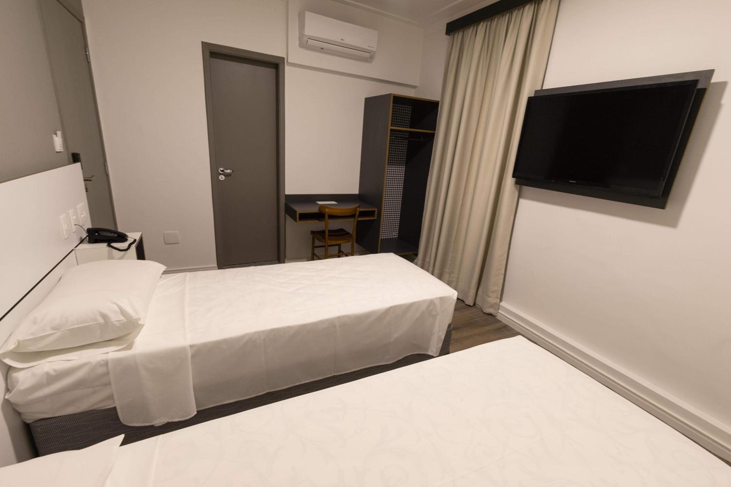 Uniclass Hotel Lapa