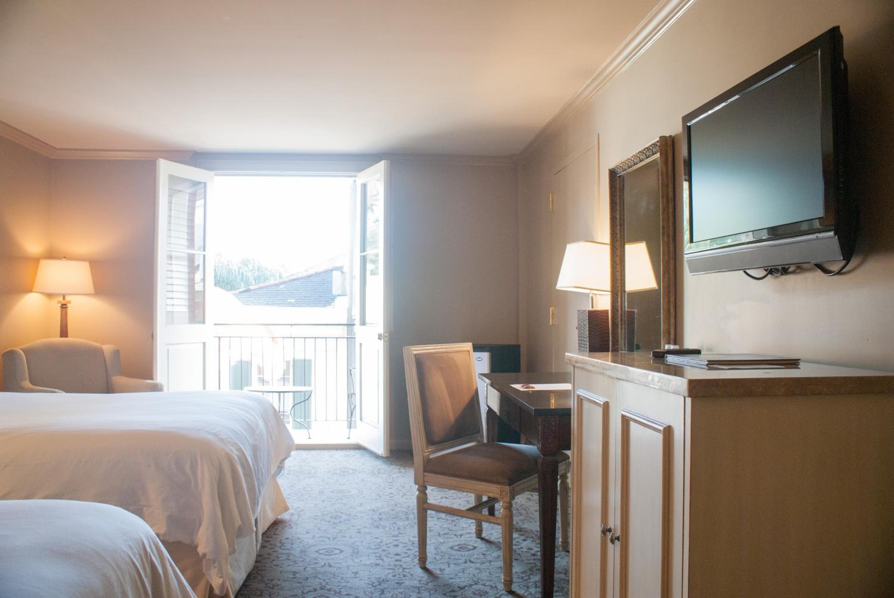 Dauphine Orleans Hotel