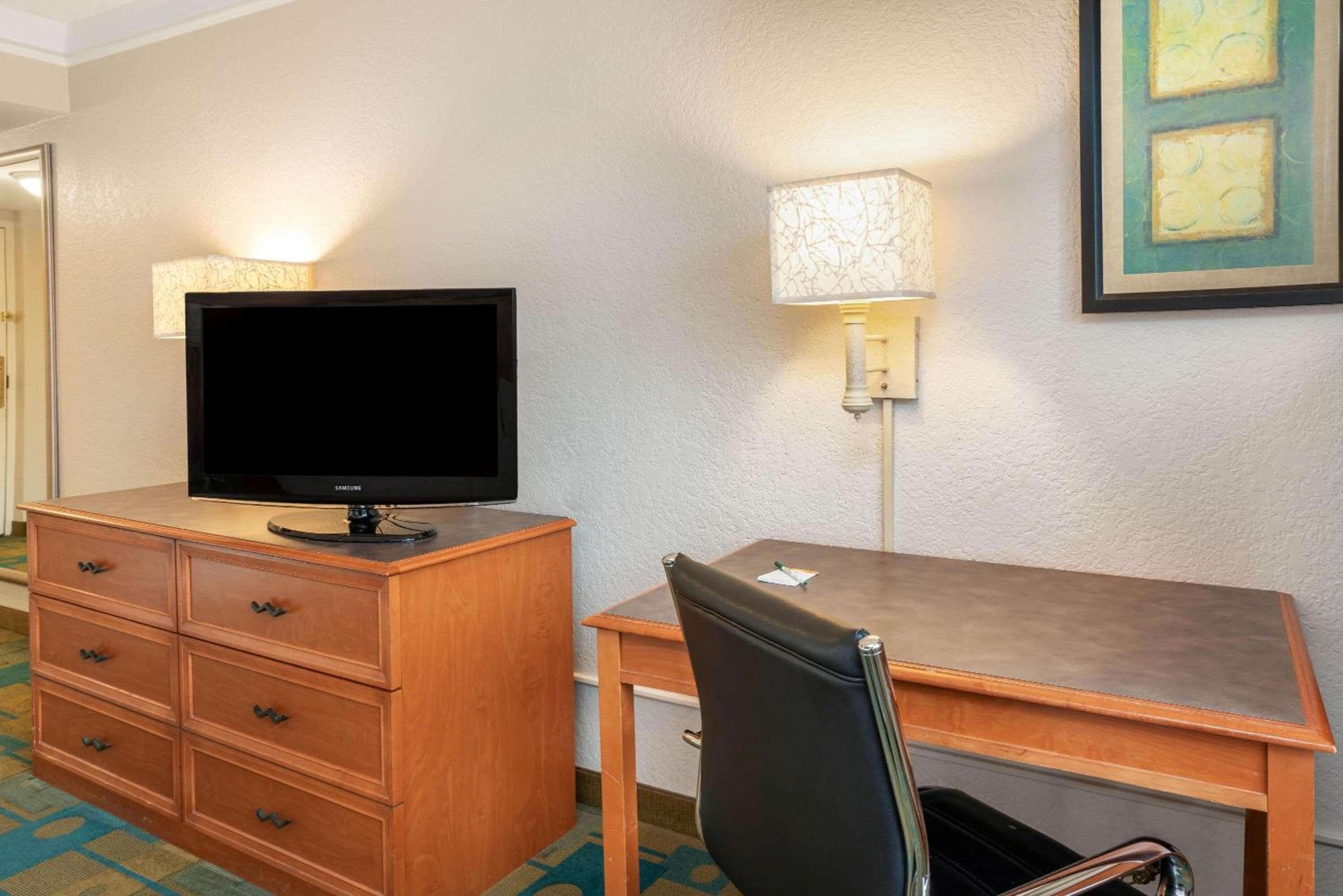 La Quinta by Wyndham Seattle Sea-Tac Airport