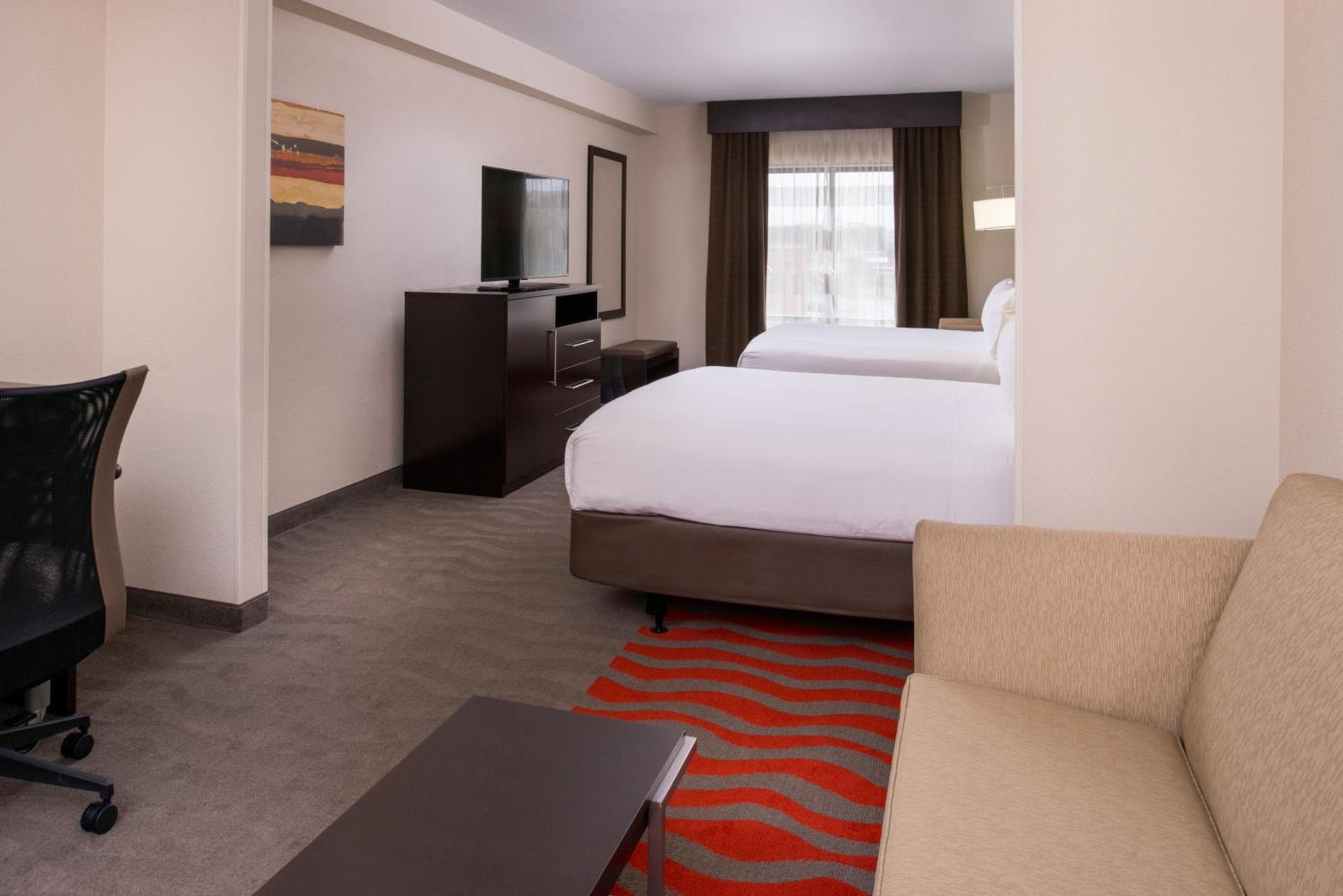 Holiday Inn Express & Suites Monroe by IHG