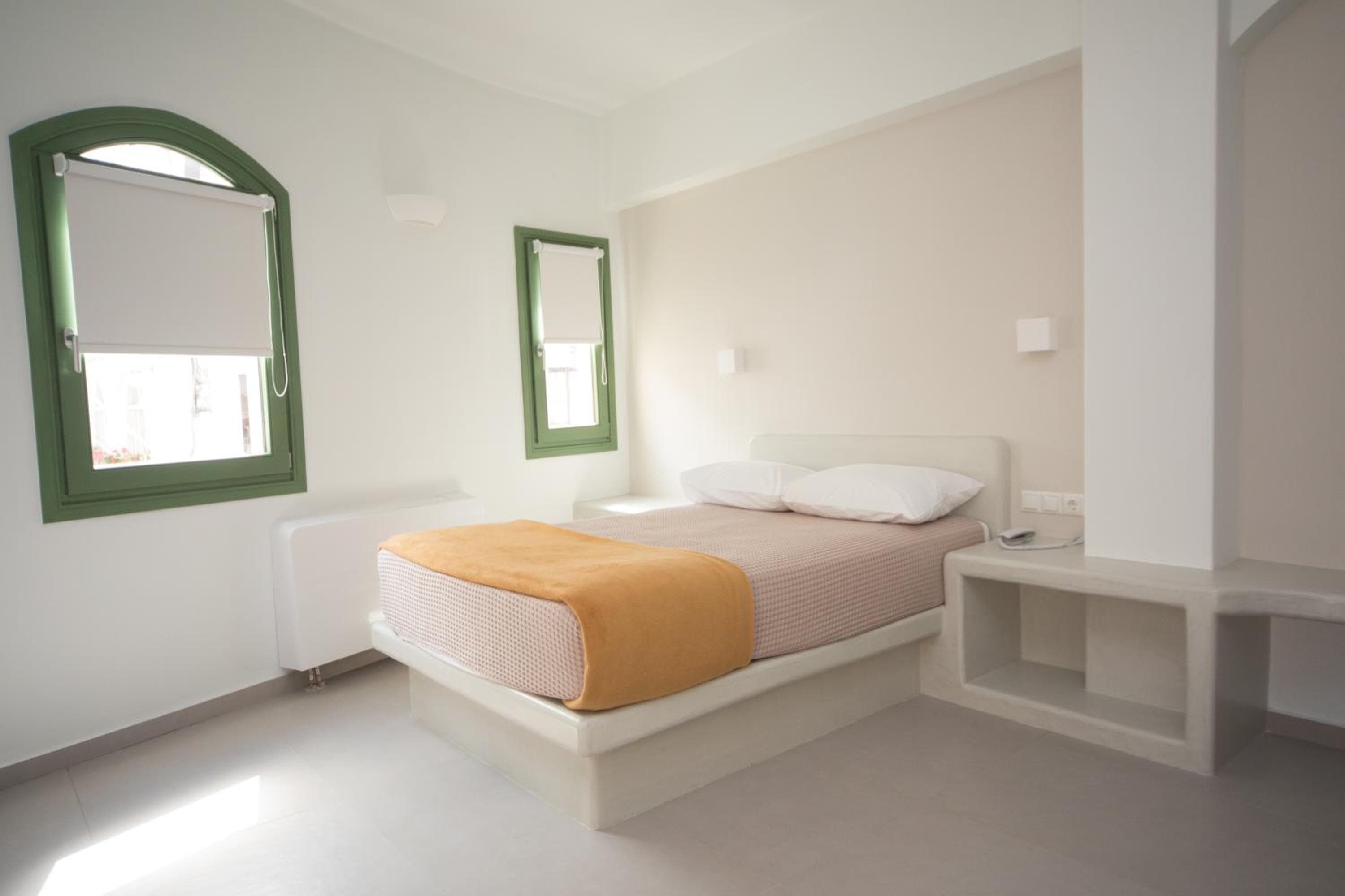 Pelican Hotel