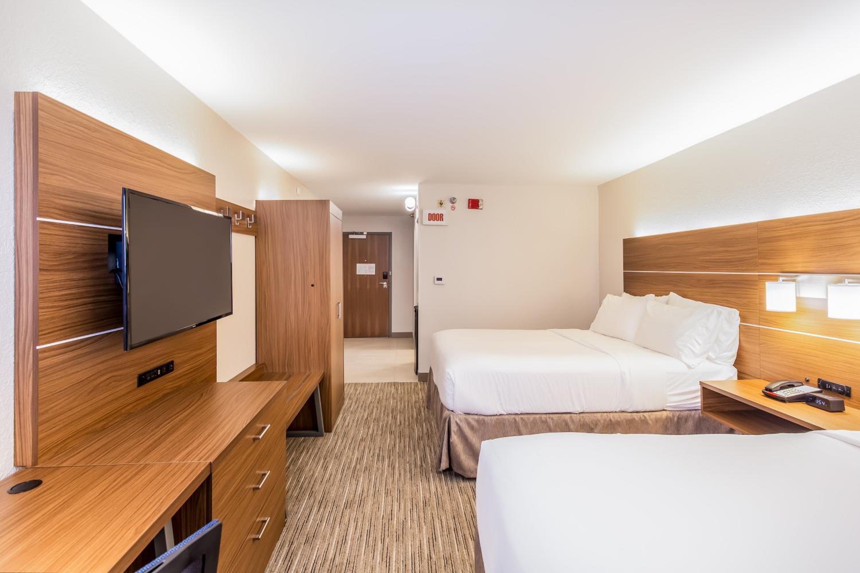 Holiday Inn Express Orange Beach - On The Beach by IHG