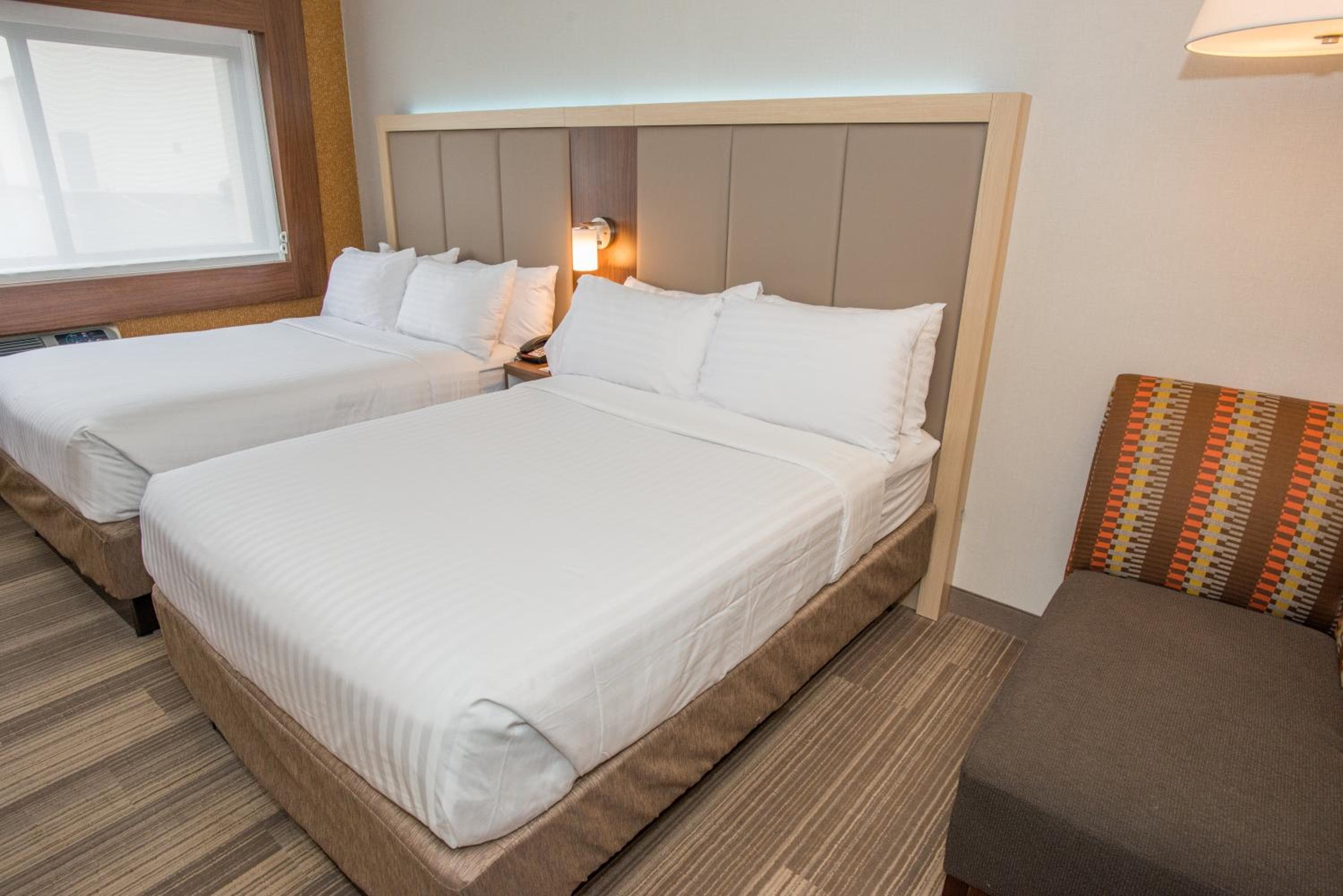Best Western Roslyn-Long Island Hotel
