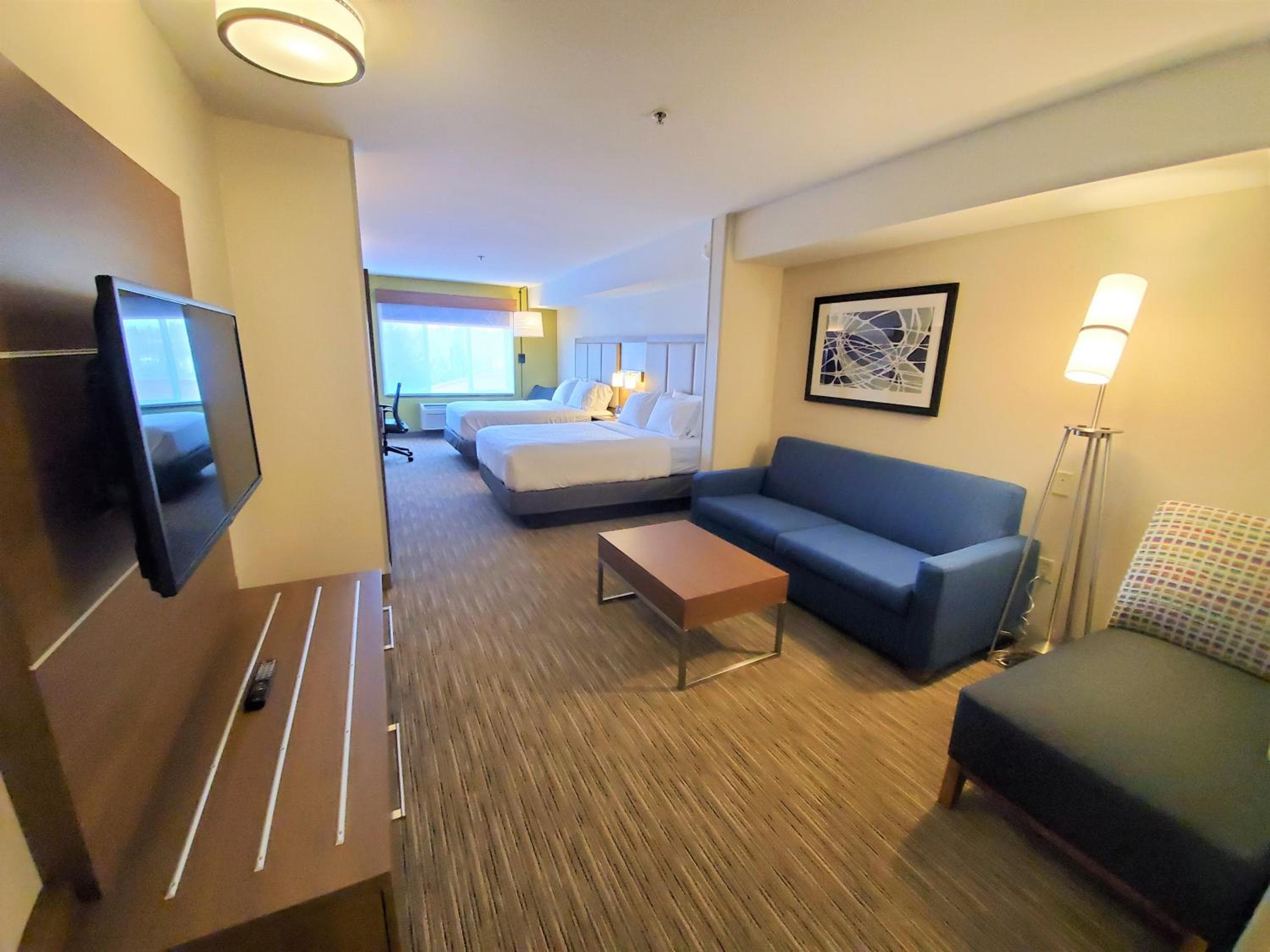 Holiday Inn Express Hotel & Suites Seattle North - Lynnwood by IHG