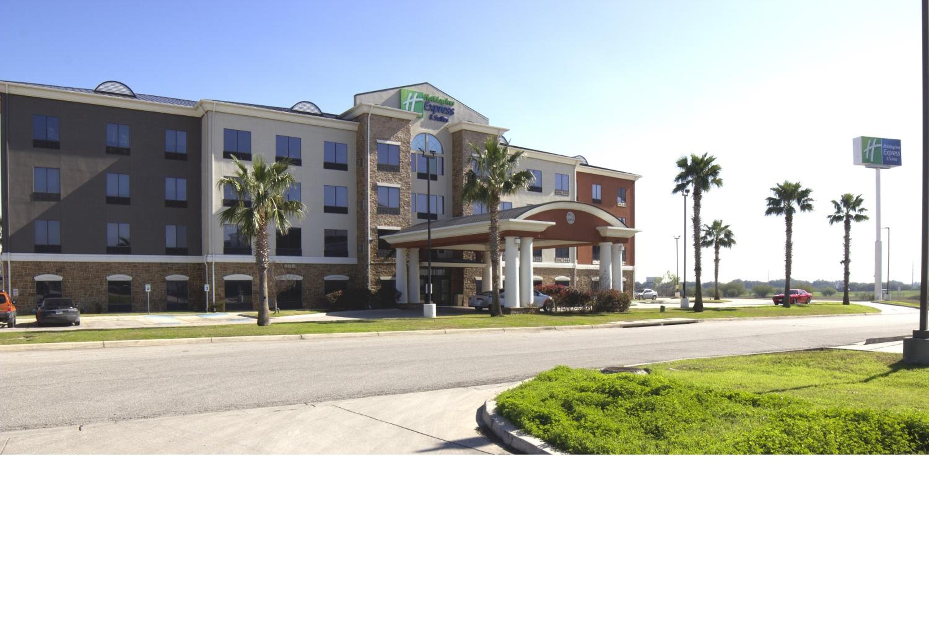 Holiday Inn Express Seguin by IHG