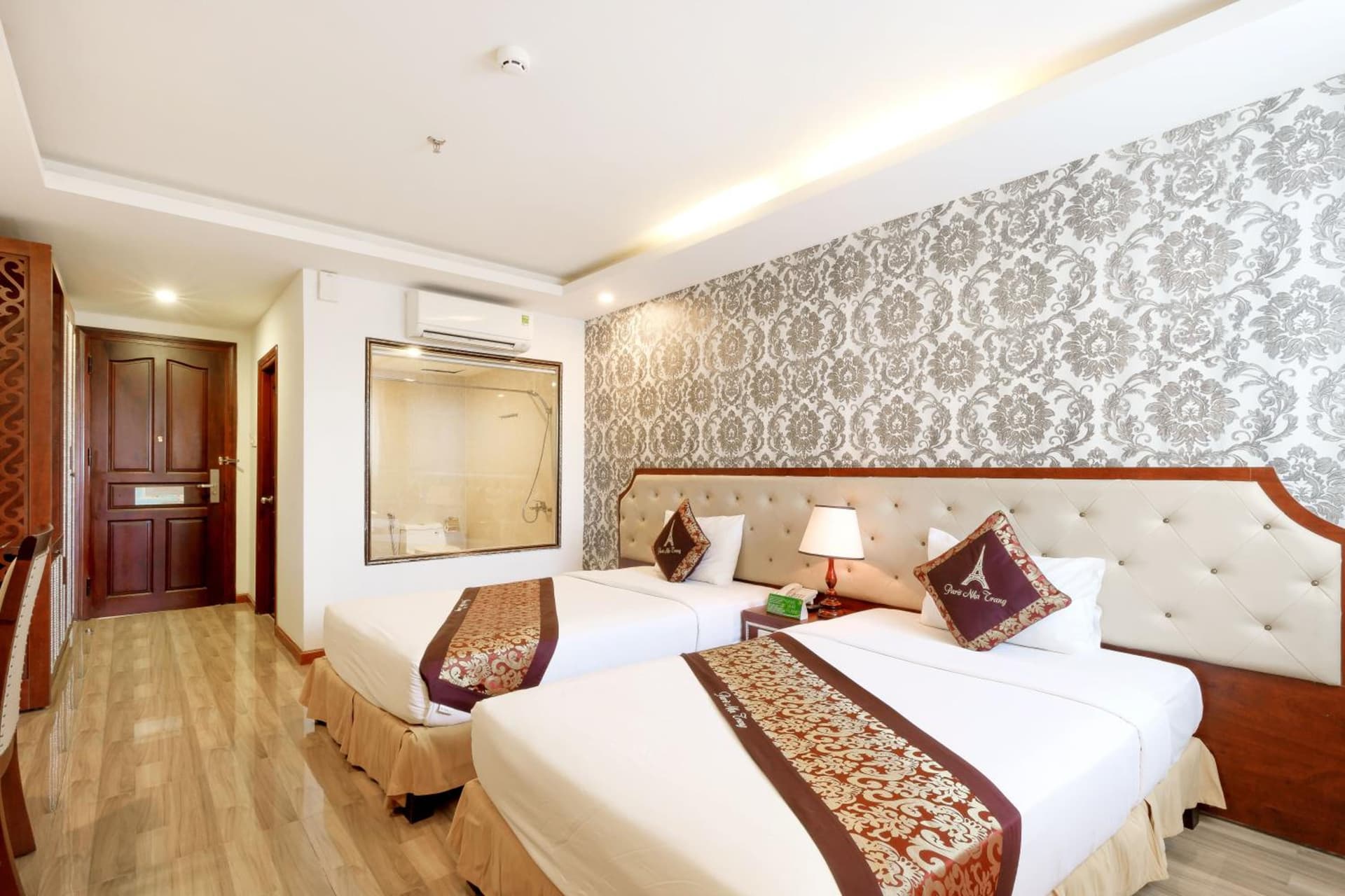 Paris Luxury Hotel & Apartment Nha Trang