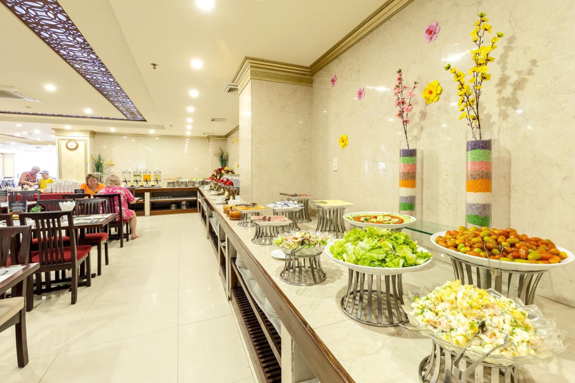 Paris Luxury Hotel & Apartment Nha Trang