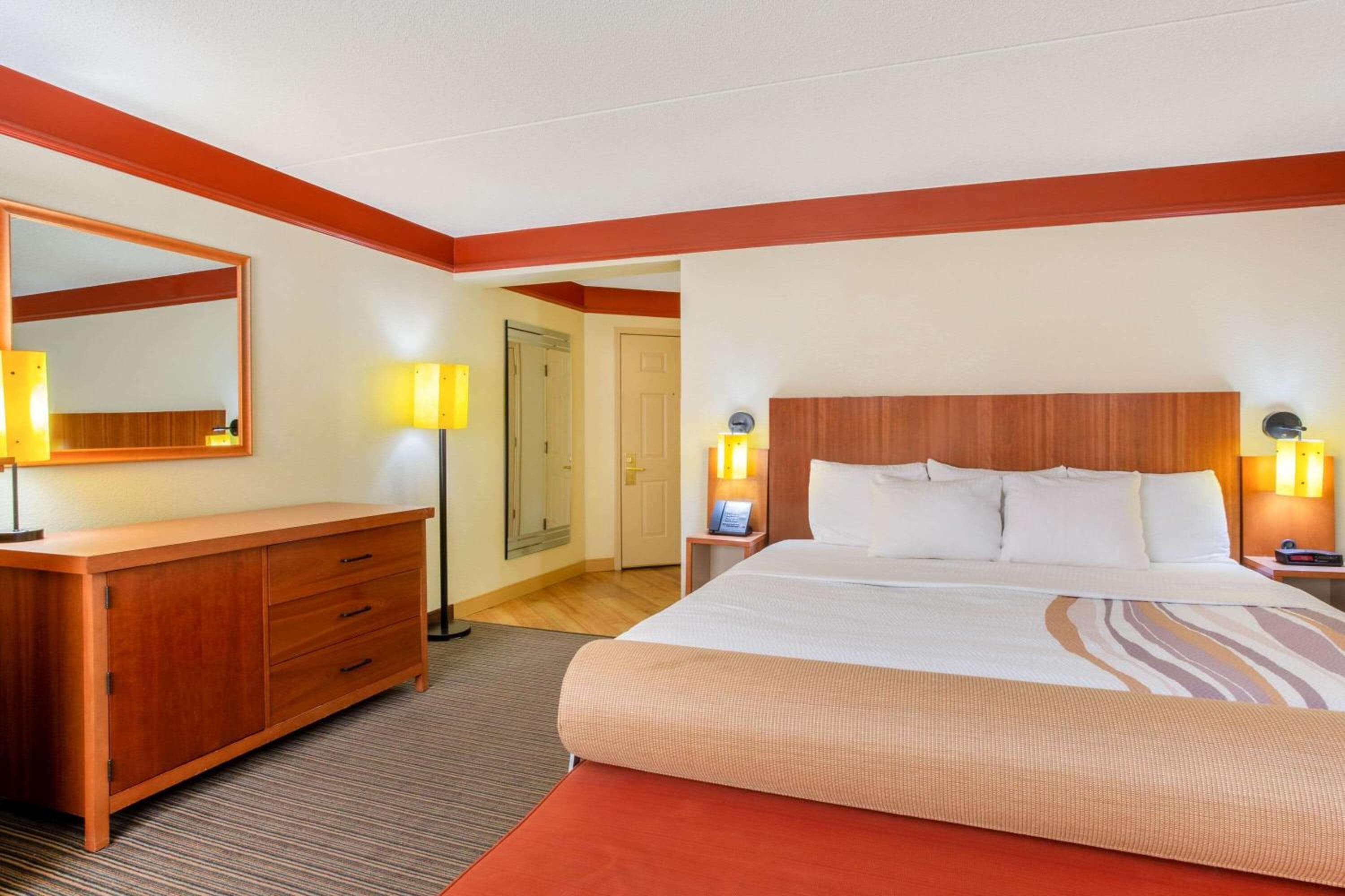 La Quinta by Wyndham Raleigh Cary