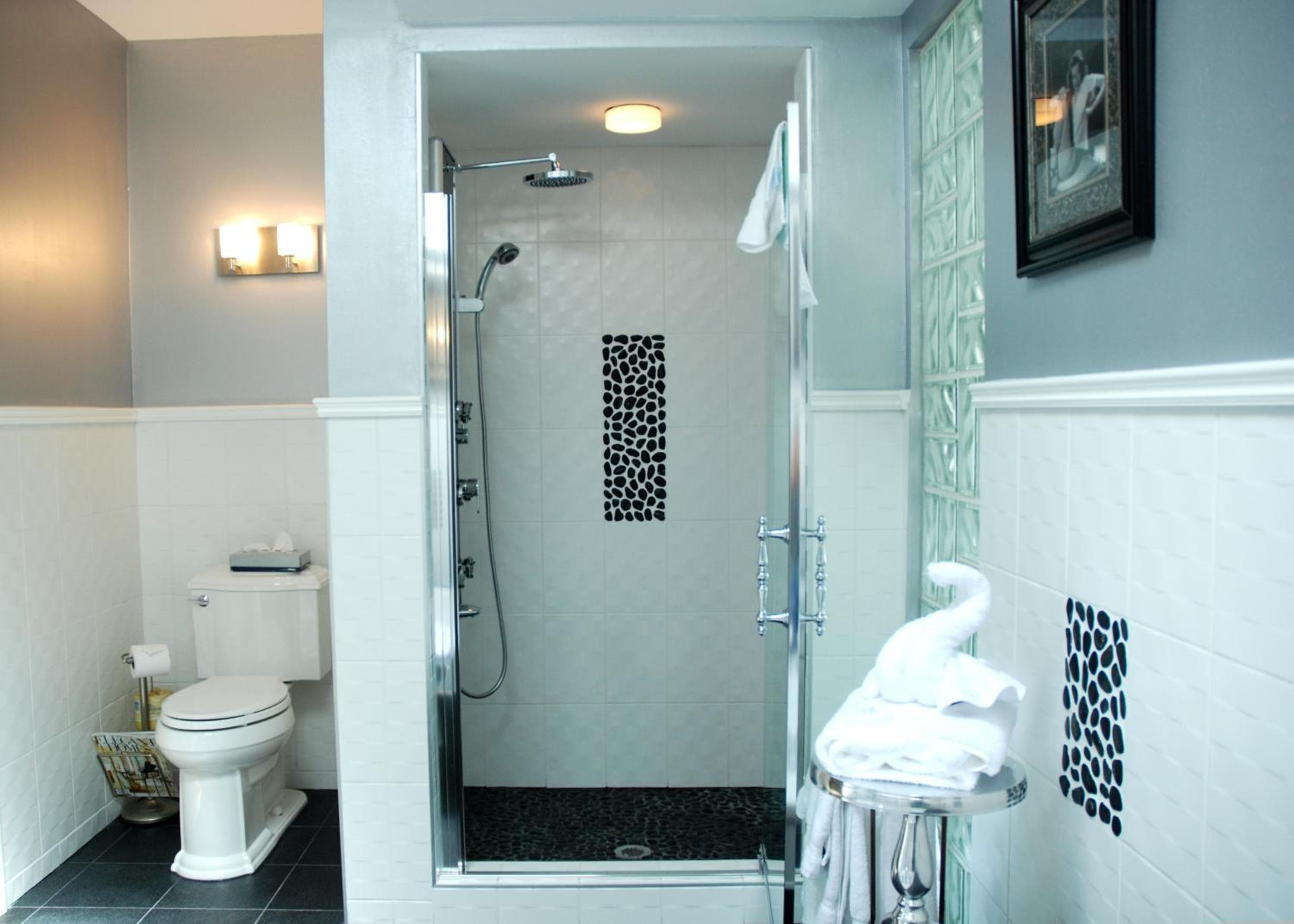 Rosellen Suites at Stanley Park